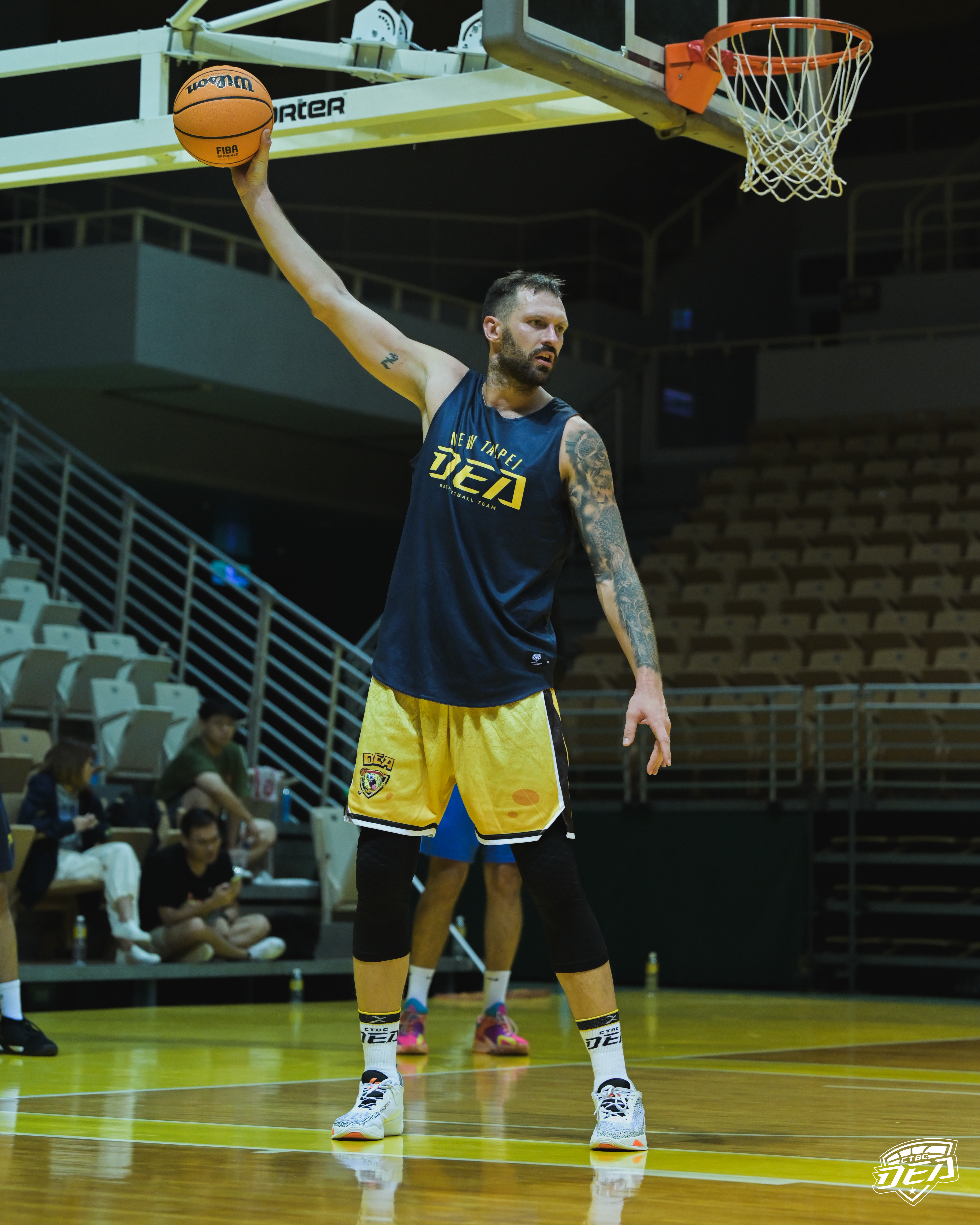 艾德傷癒復出　本季首度亮相對戰神