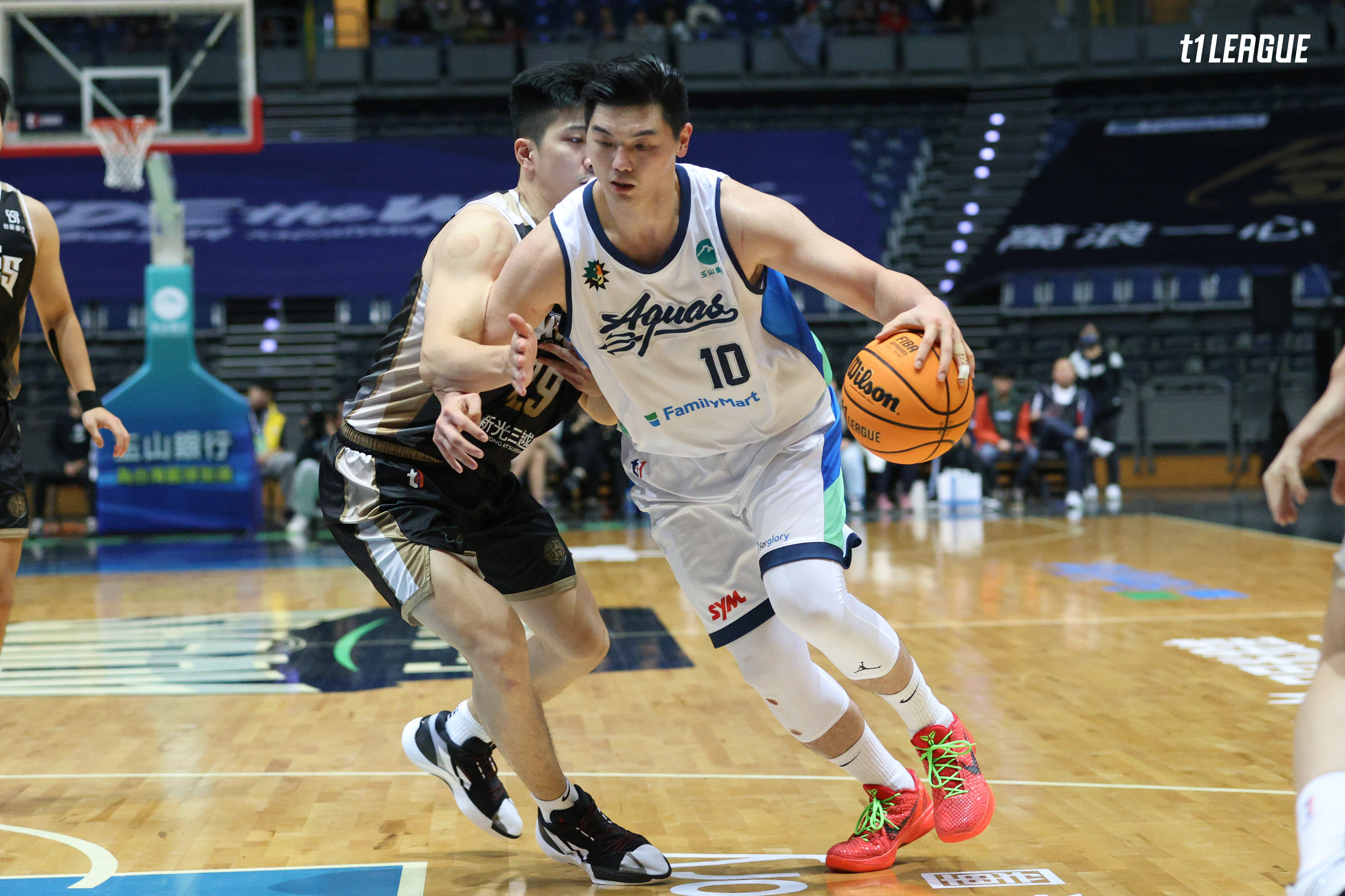 胡瓏貿T1生涯千分達標　海神對戰神3連勝