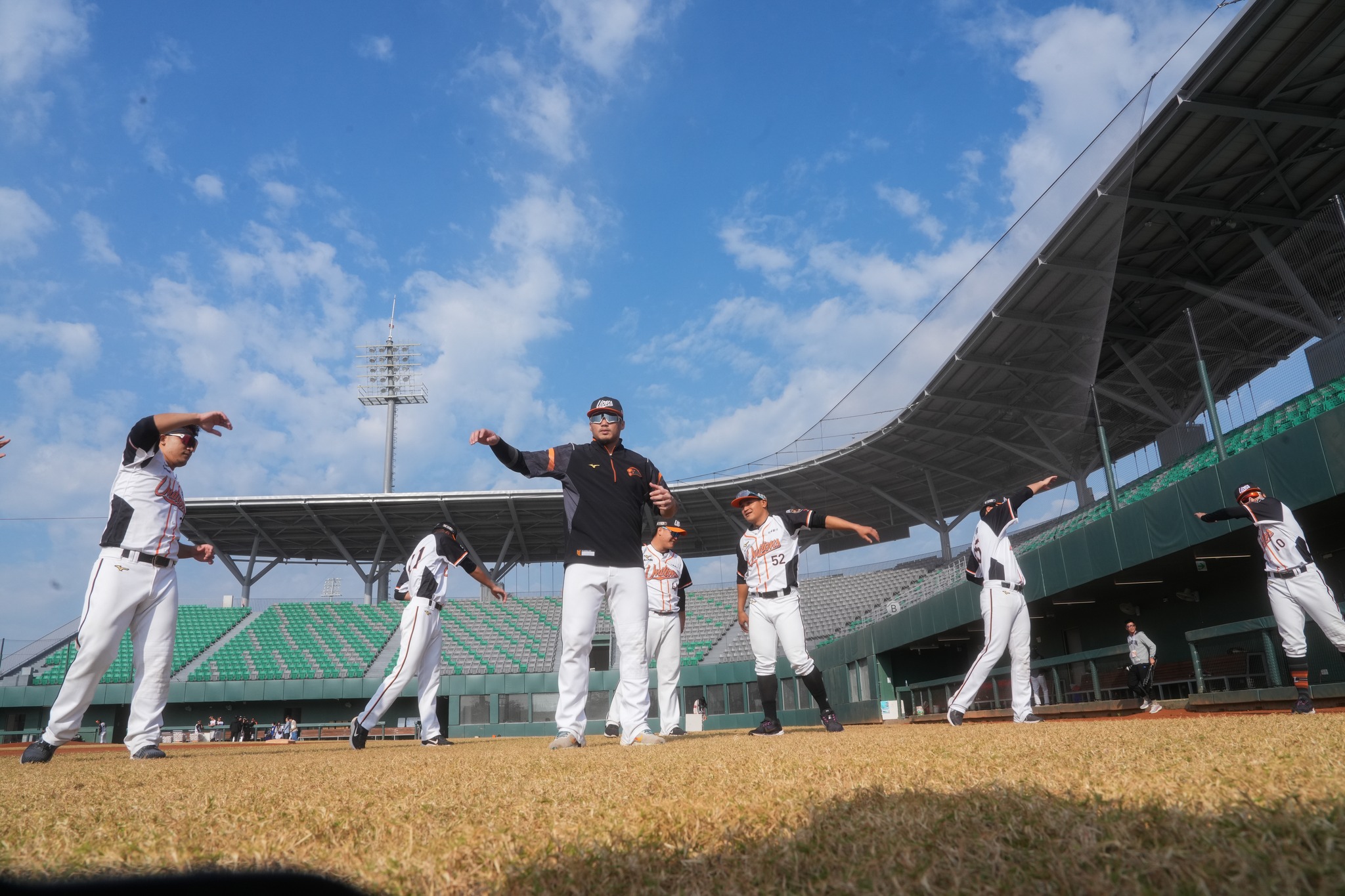 統一獅今年移至亞太棒球村成棒副球場春訓。取自統一獅粉絲團