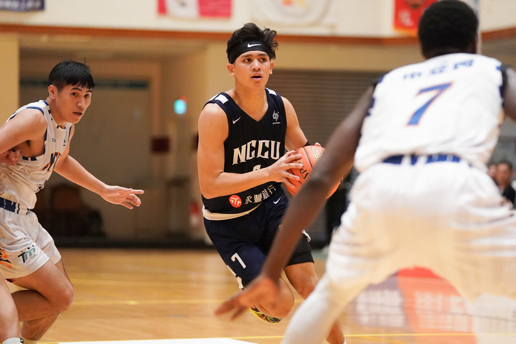 兩強對決首回合政大勝出　擋下虎尾反撲驚險收9連勝