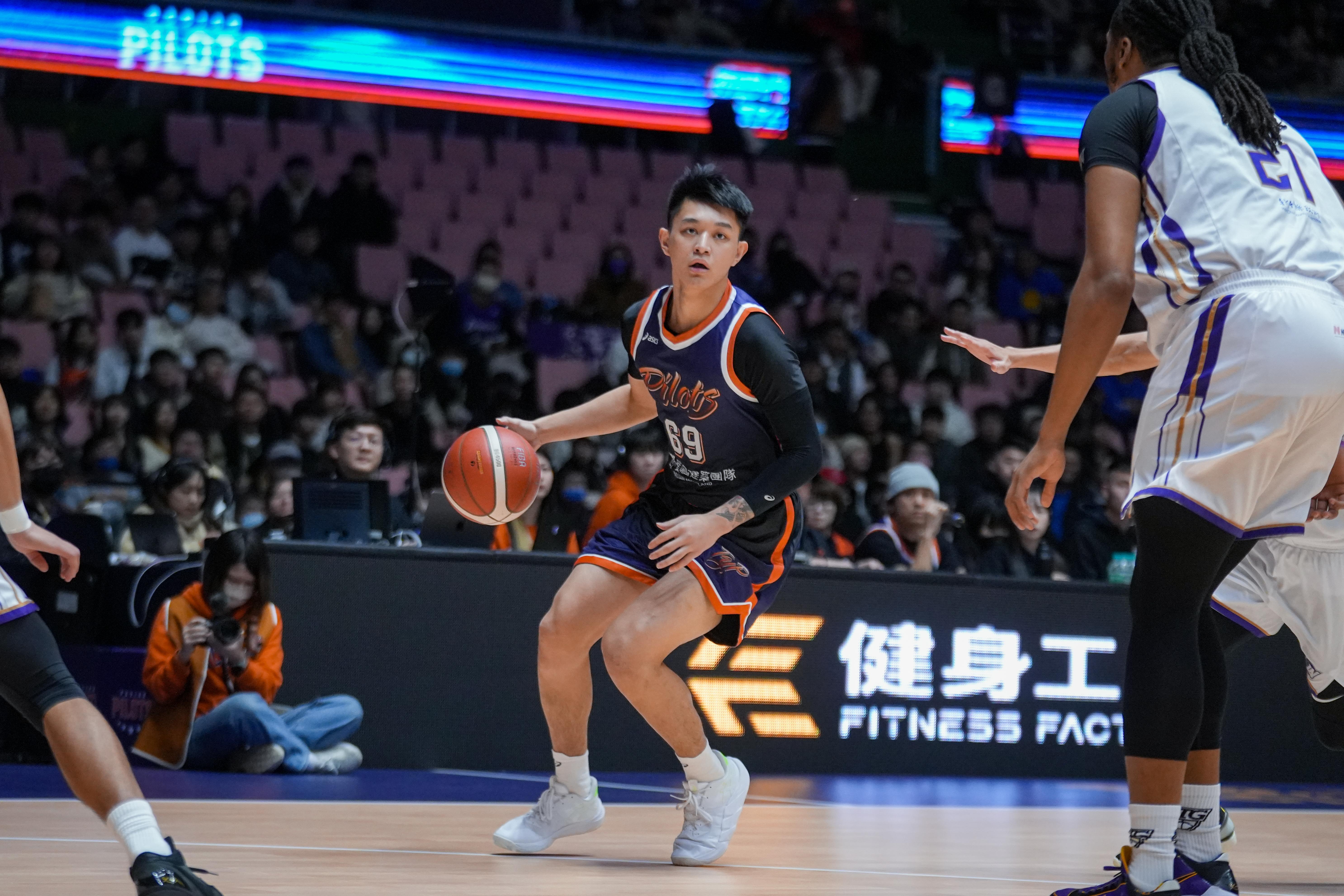 卡總不敢置信小白受傷　賽前就要69拿30分