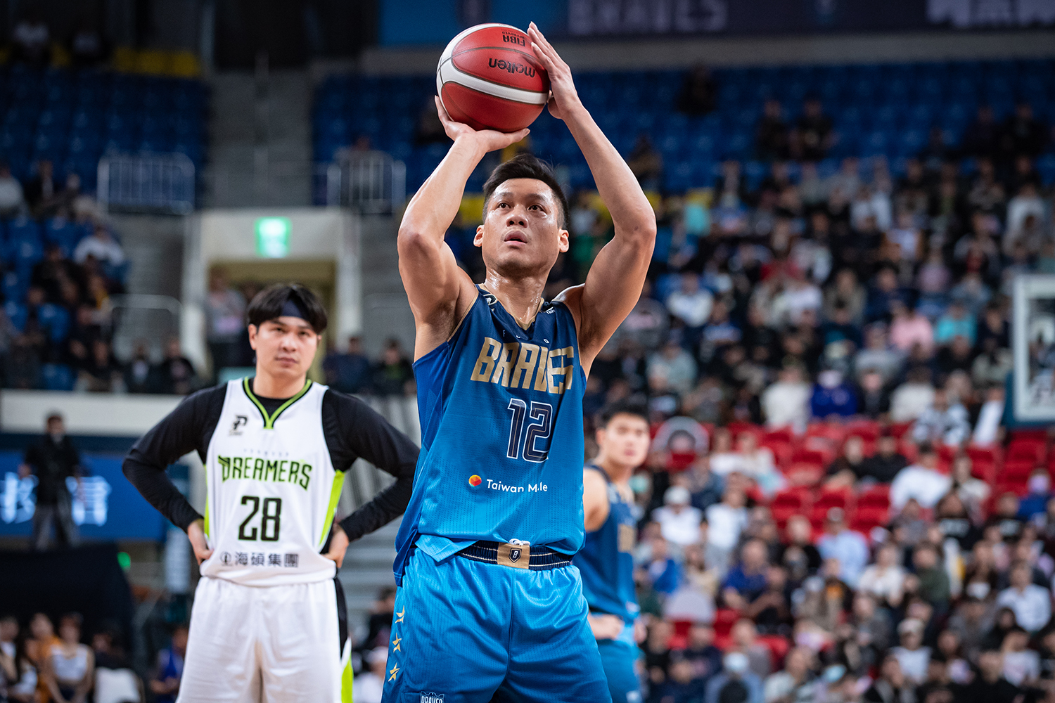 PLG》林志傑進球慶祝手勢　比愛心送爸媽好溫情