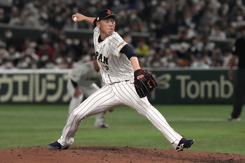 讀賣巨人》宮崎春訓　戸郷翔征回鄉遇同學採訪喊出今年目標200局