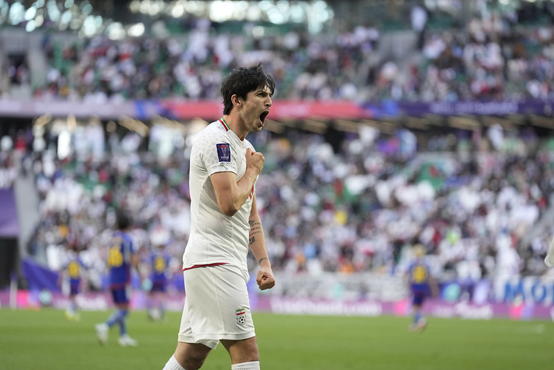 亞洲盃》傷停十二碼絕殺　伊朗逆轉淘汰奪冠最熱門日本