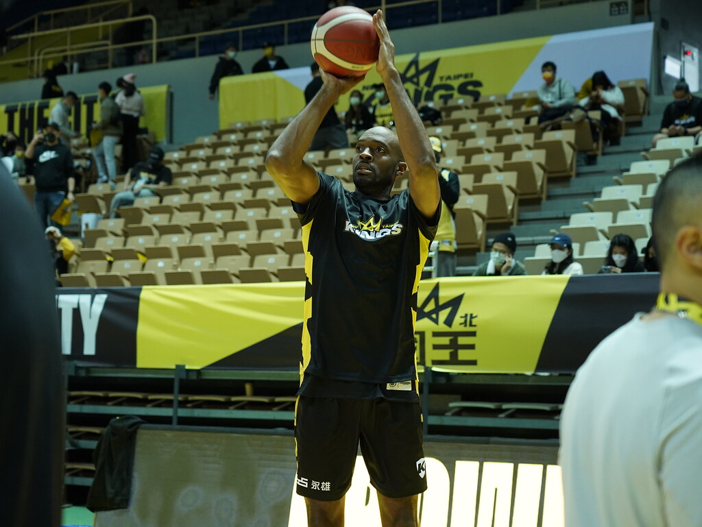 PLG》戴維斯今解禁　但狀況未到位將不會出賽