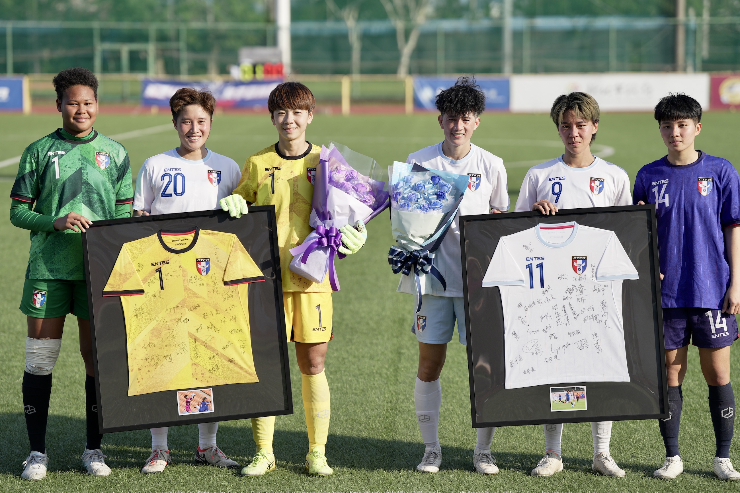 足球》賴麗琴、蔡明容國家隊退役　遺憾錯過世界盃