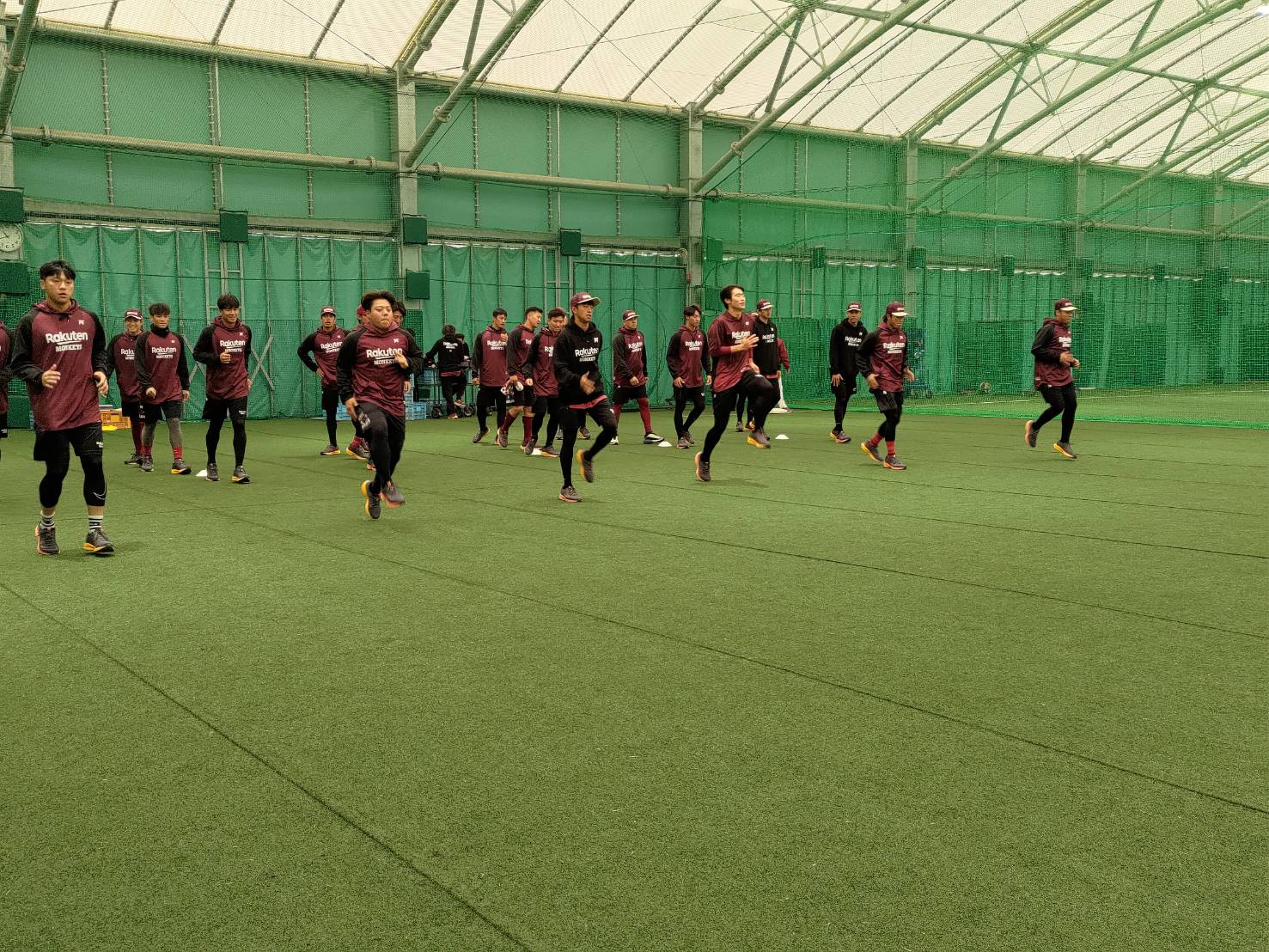 樂天移訓》桃猿來宮崎3天有2天下雨　古久保健二談歐力士2個室內訓練場
