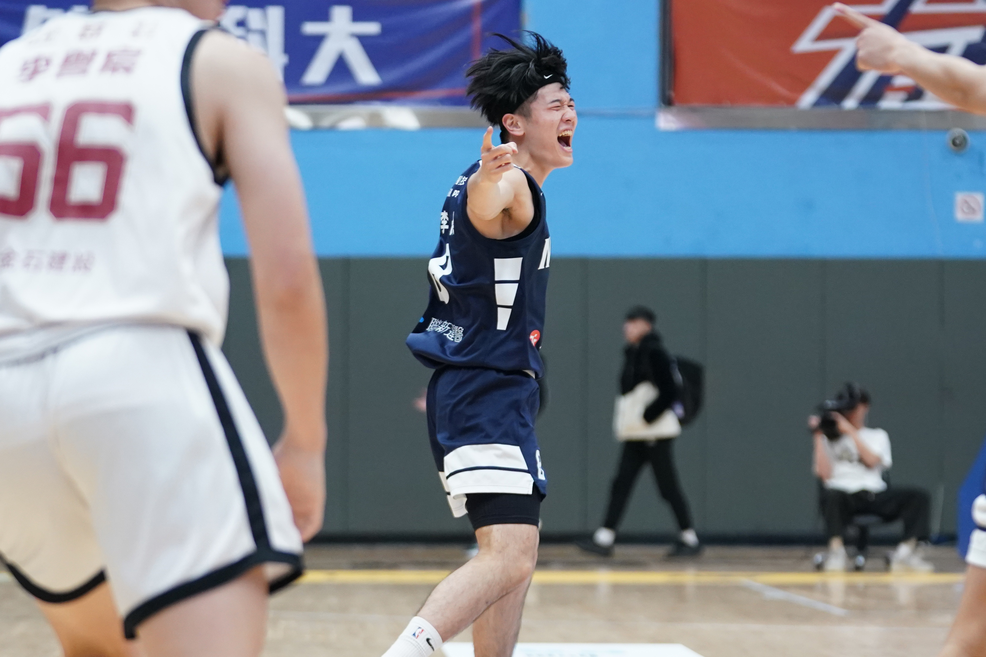 UBA》找回射手本色連續關鍵外線　政大李允傑：投不進就繼續投