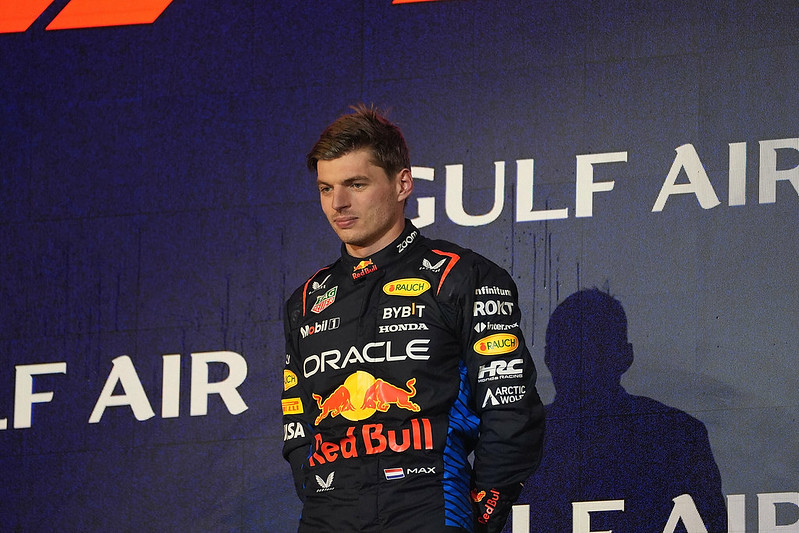 F1》丟杆位是麥克拉倫車隊干擾？Verstappen指責Norris