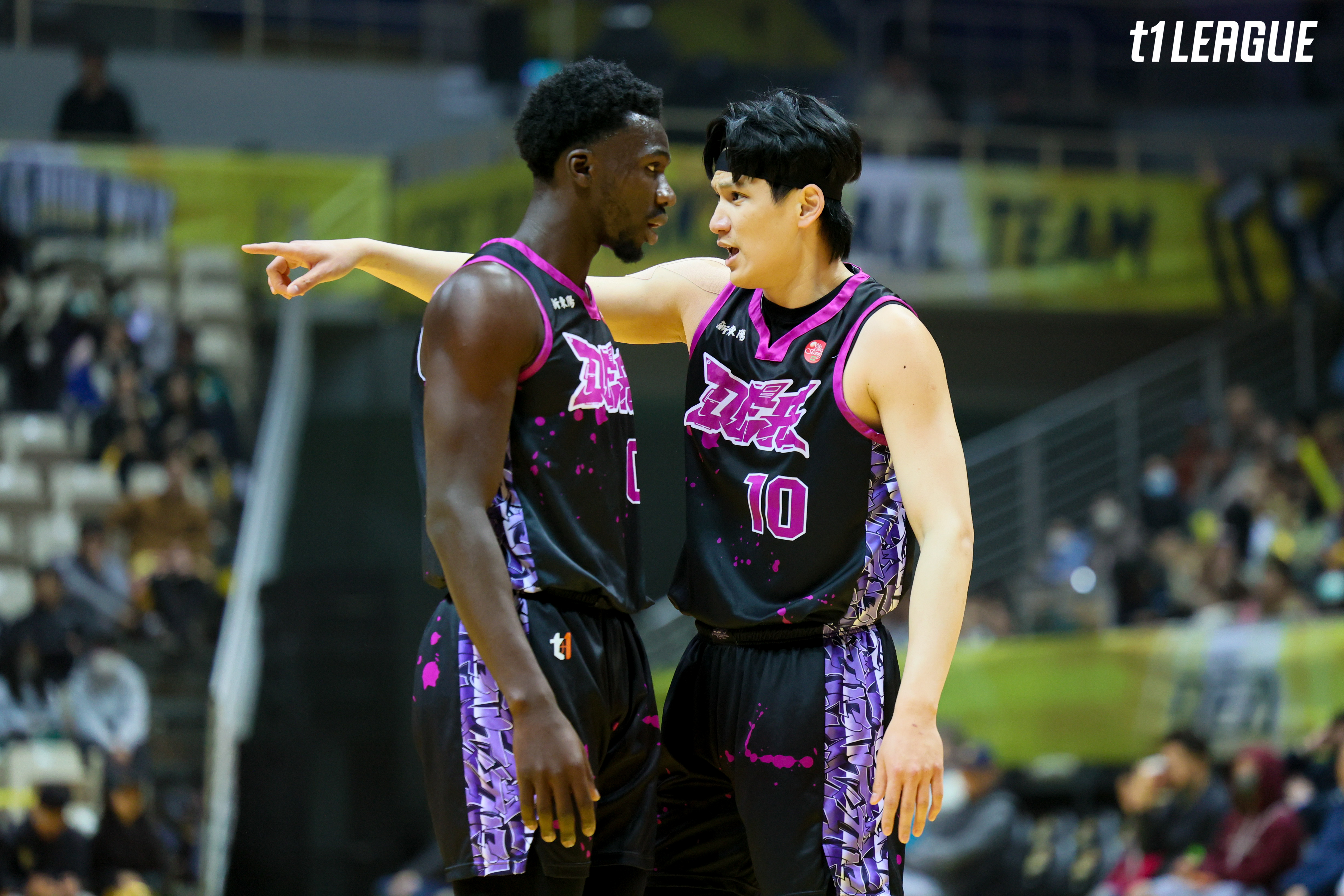 T1》謝亞軒與阿巴西默契好　一個眼神就知道他想灌籃