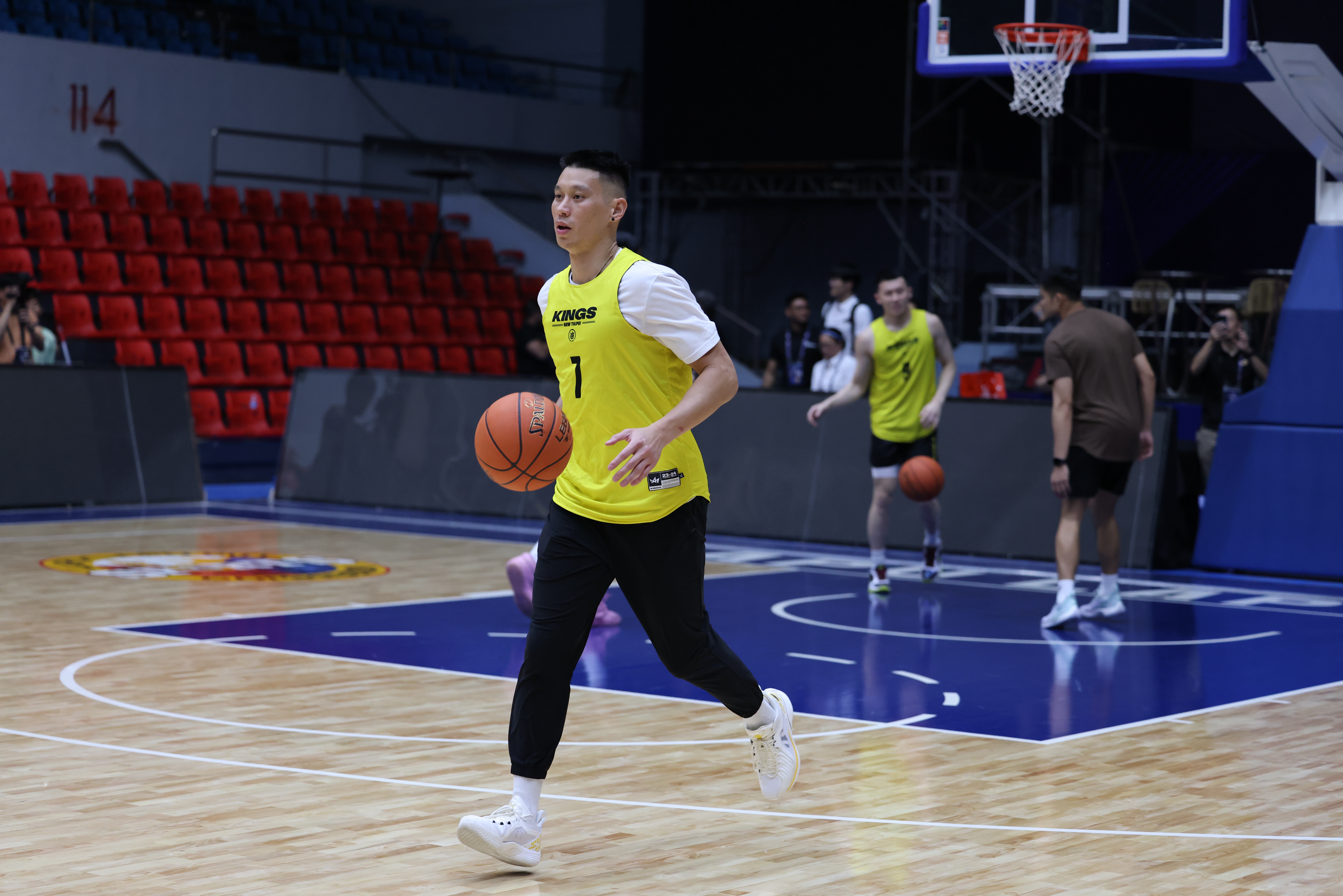 東超4強》林書豪練球後仍不適　確定2場東超都不打