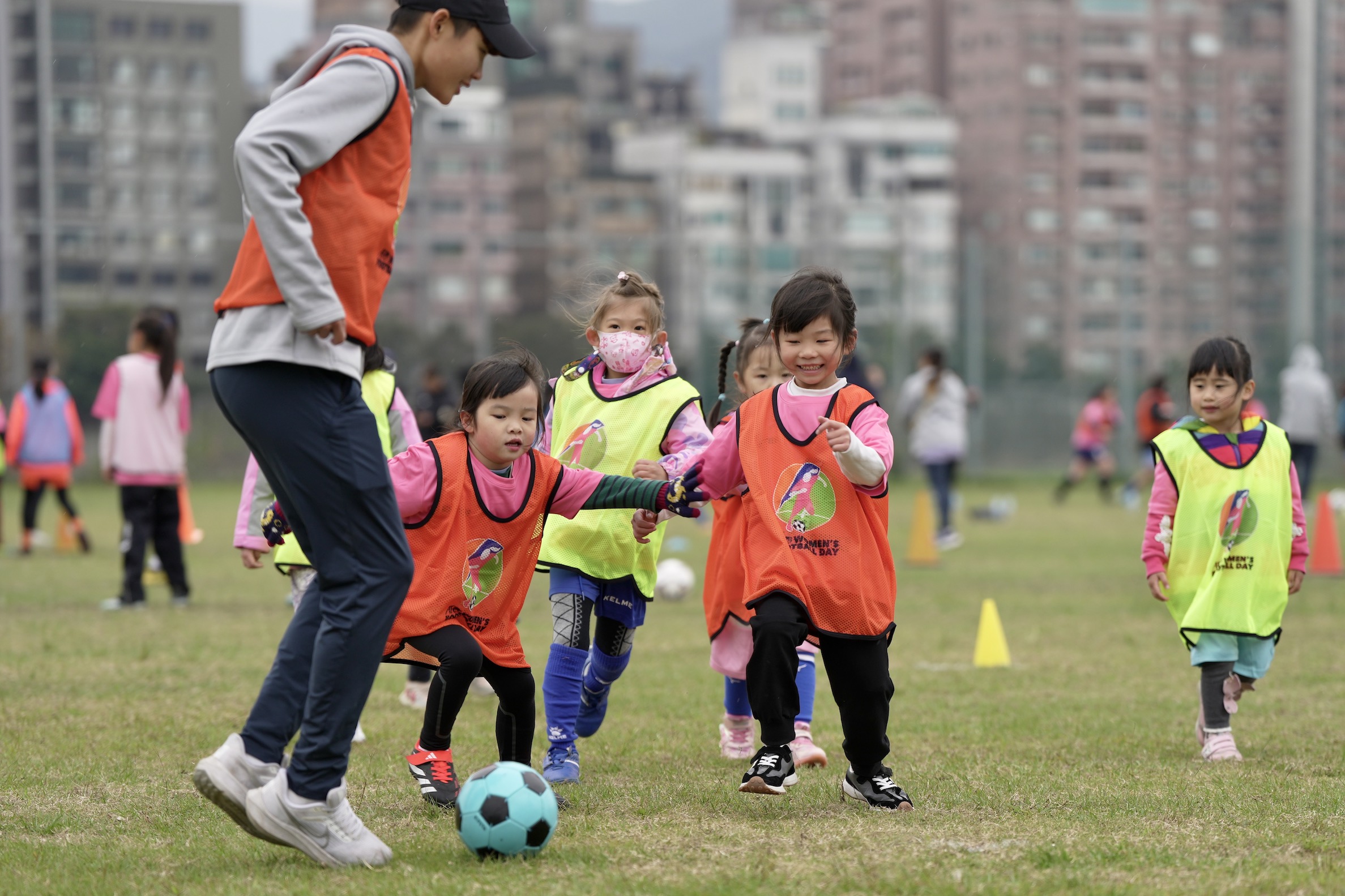 足球》亞足聯女子足球節台北開踢　向下扎根盼百花齊放
