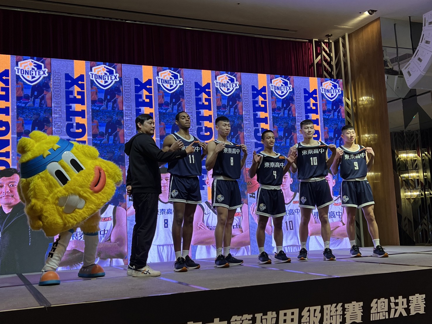 HBL》高丁父女一起進4強　約好奪冠就出國