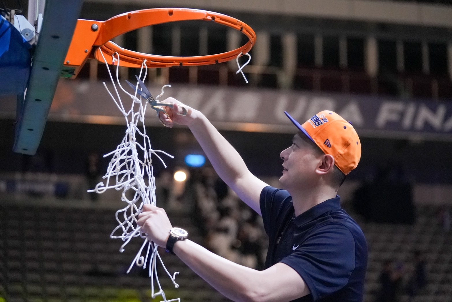 UBA》原是姜董要剪籃網…　陳子威想把冠軍獻給他