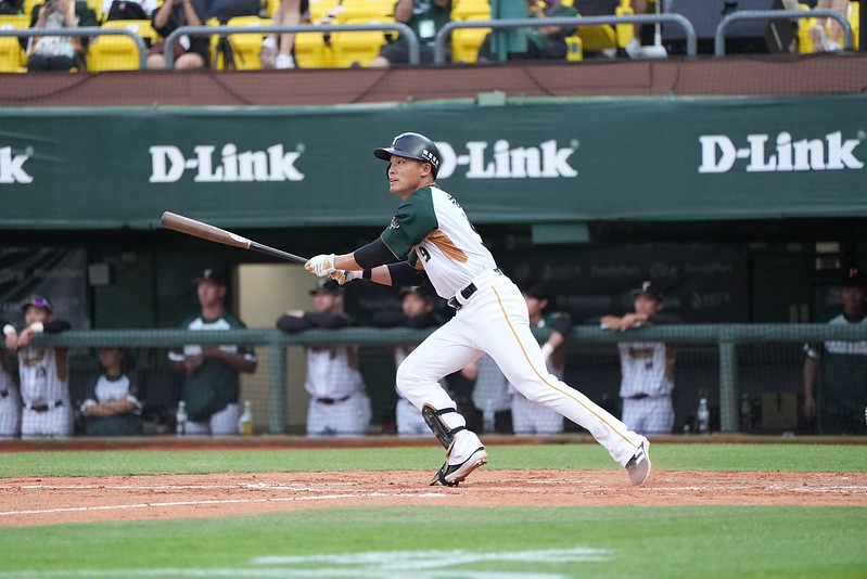 台鋼雄鷹》王柏融回台灣要適應持續出賽　談特打是「自己先去做」