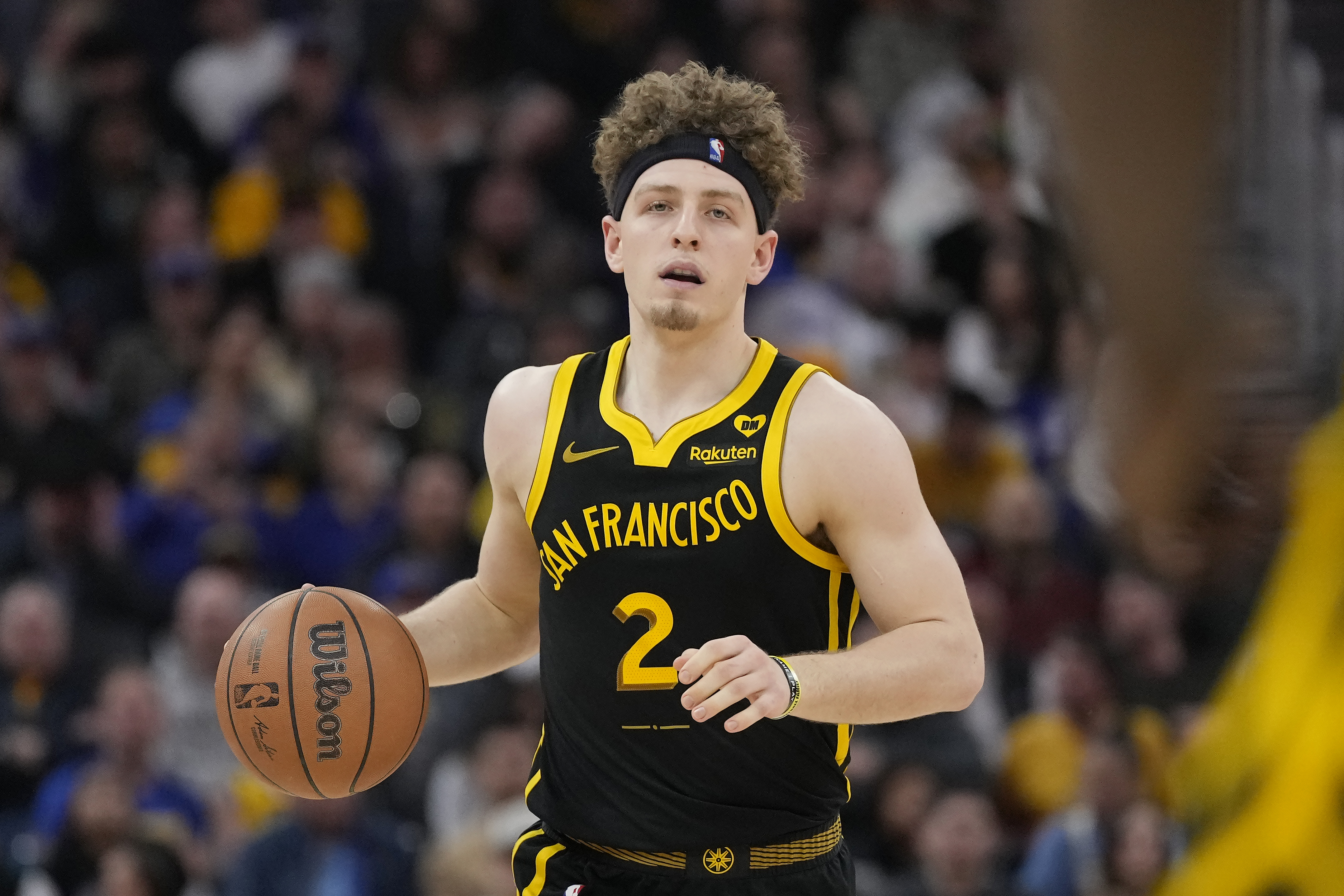 NBA》季後賽場均11.3分　勇士後衛Podziemski左手腕開刀