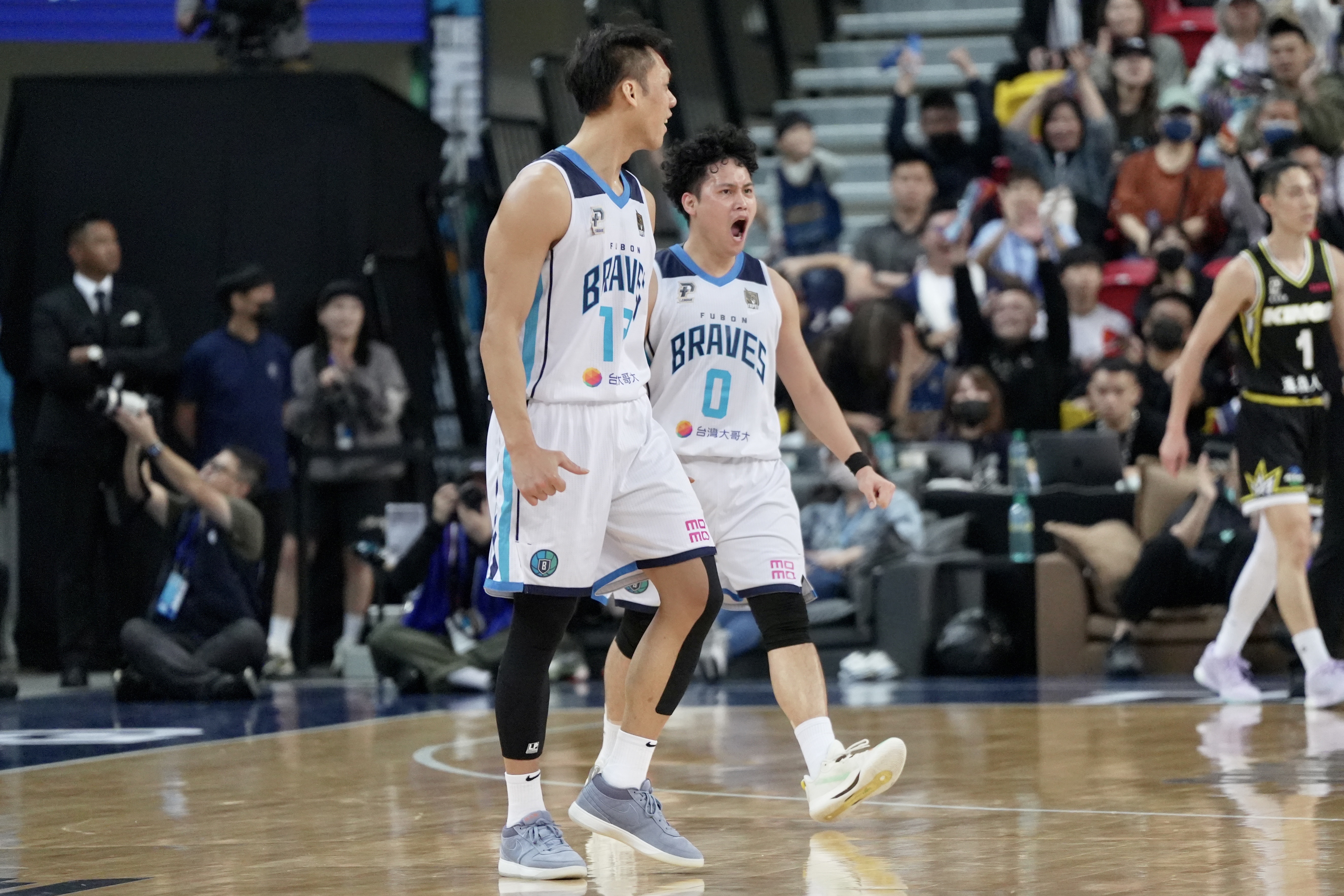 PLG》勇士本土甦醒　國王開箱路易士吞4連敗