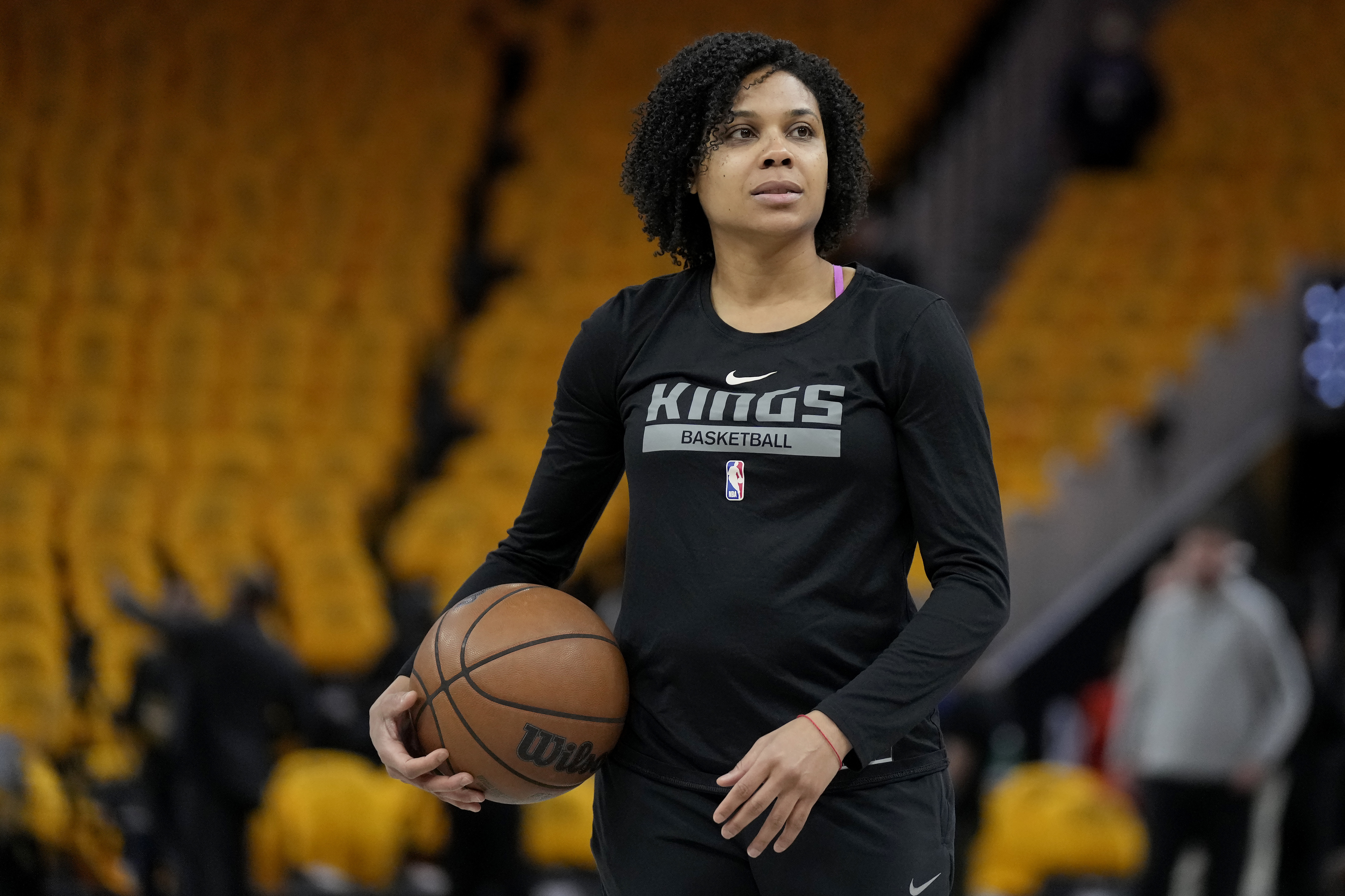 NBA》國王G聯盟教頭Harding前往黃蜂面試　有望成NBA首位女性總教練
