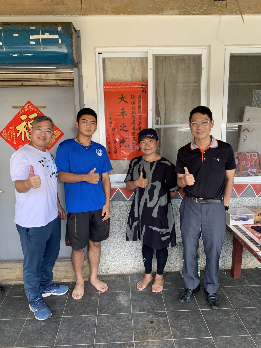 大平少棒4》「天然呆」馬許晧成隊史首位職棒選手  獲台鋼指名校長親自造訪貼紅榜