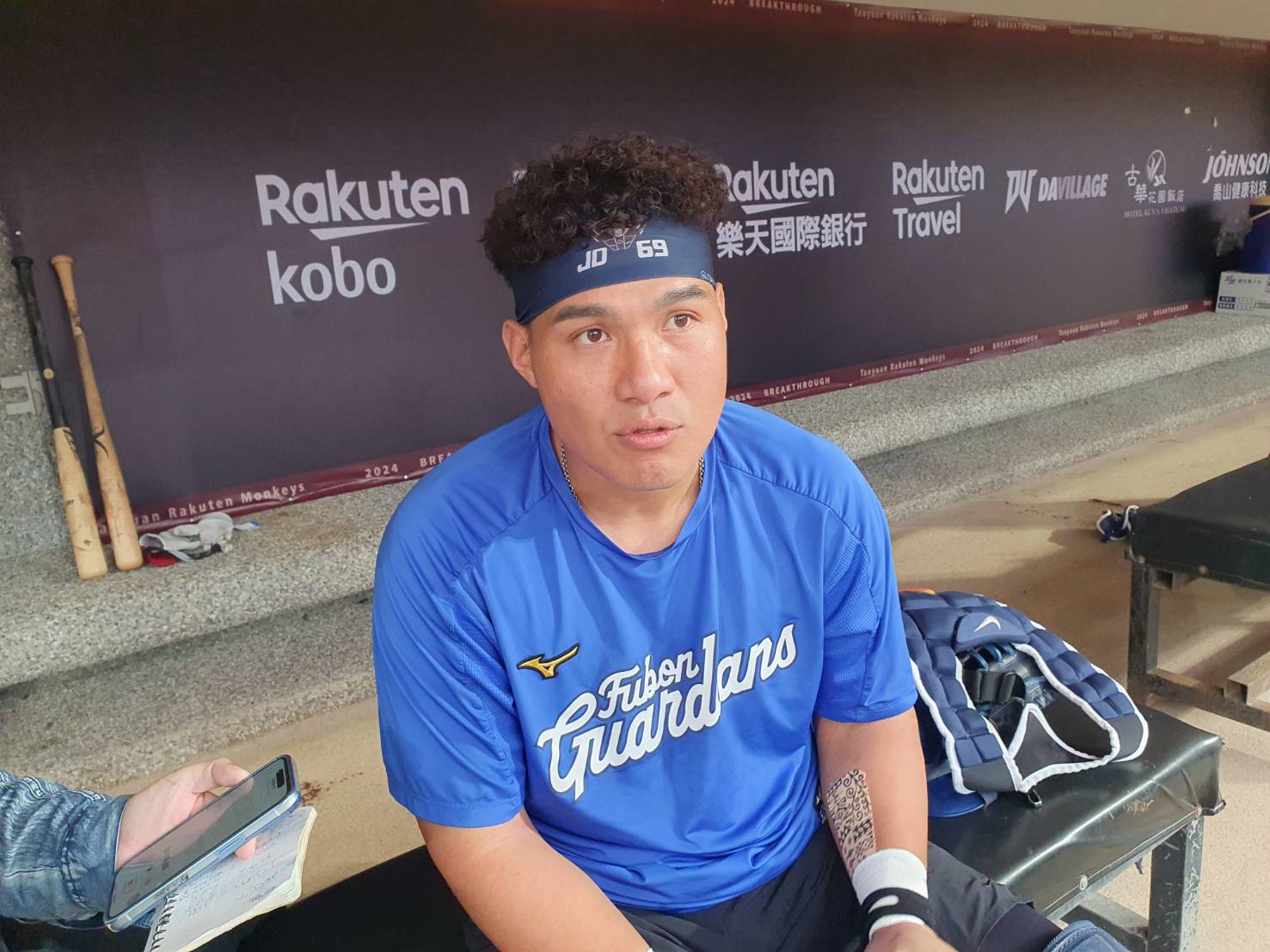 富邦悍將》李宗賢腳部不適　張進德重返先發