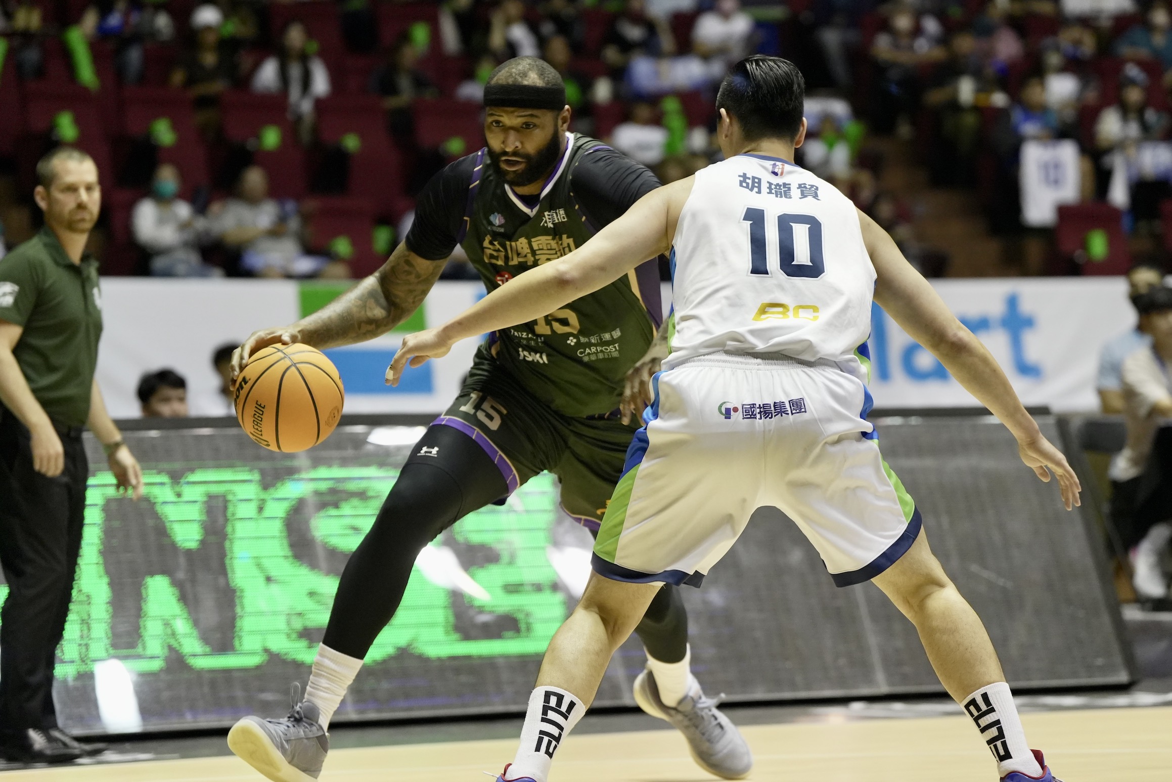 T1》卡森斯：胡瓏貿強悍跟我類似，對他越來越多尊重