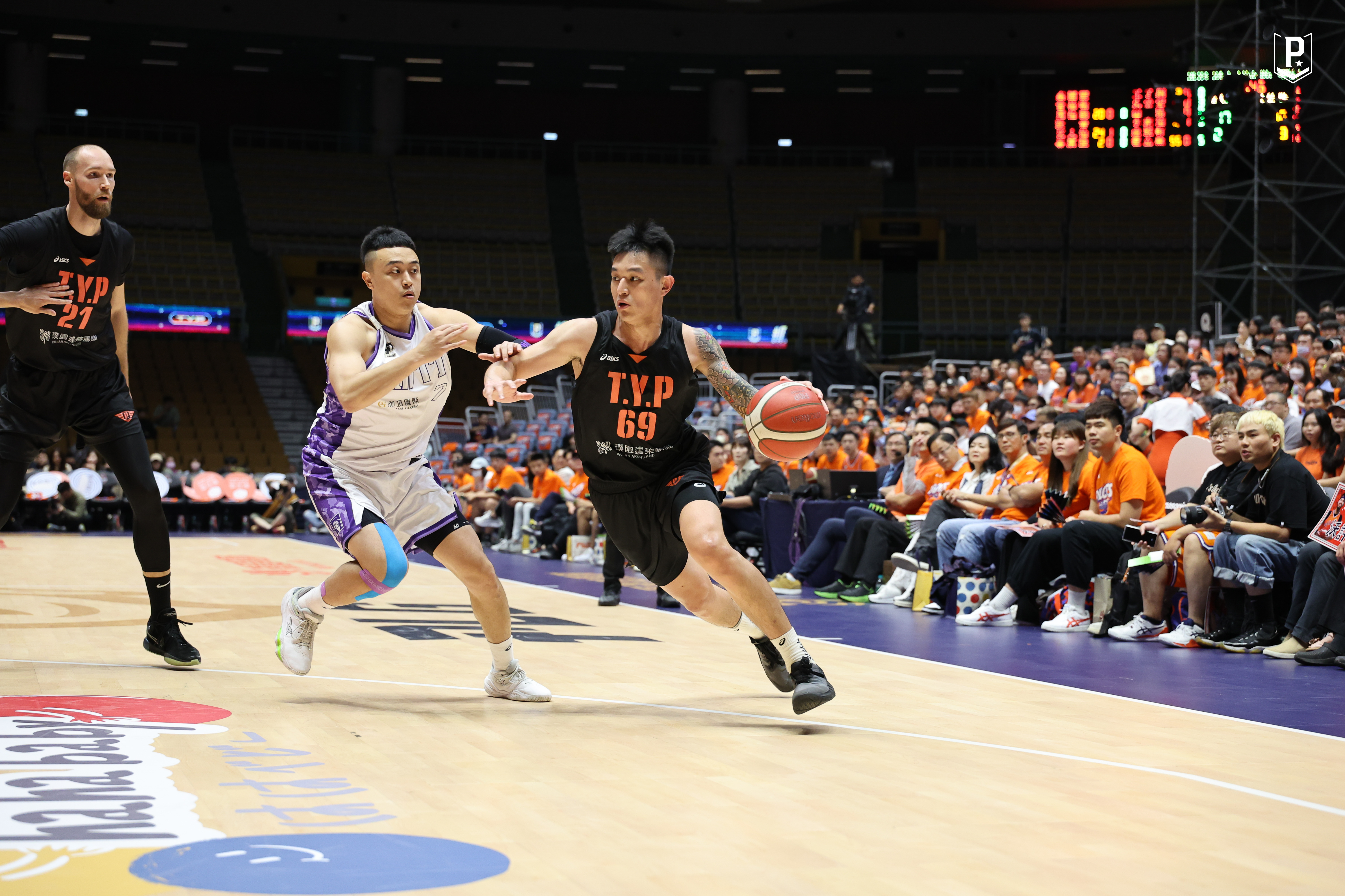 PLG季後賽》盧峻翔MVP級身手　領航猿退攻城獅搶首勝