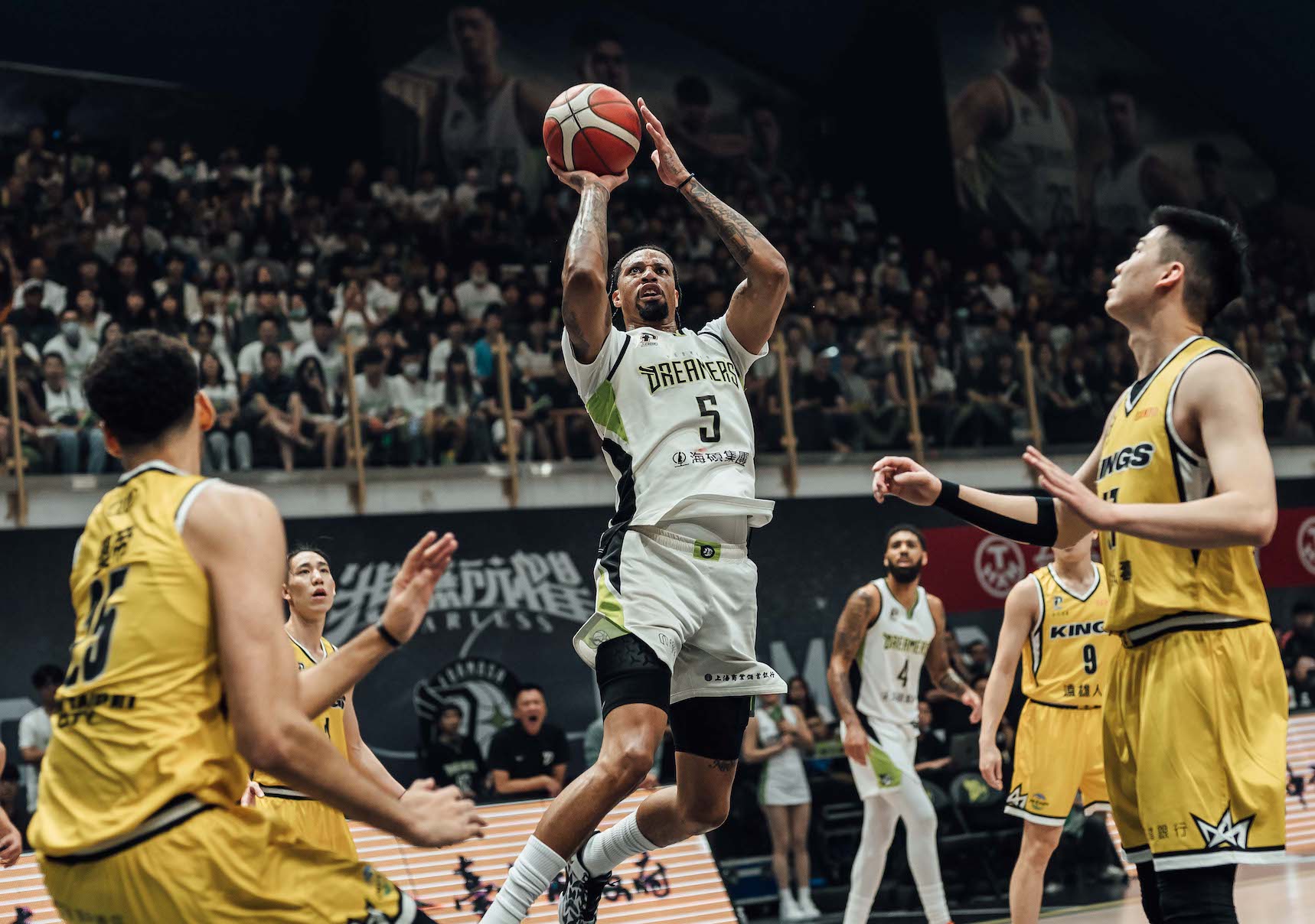 PLG》林書豪拚到流鼻血　夢想家罰球失準落敗