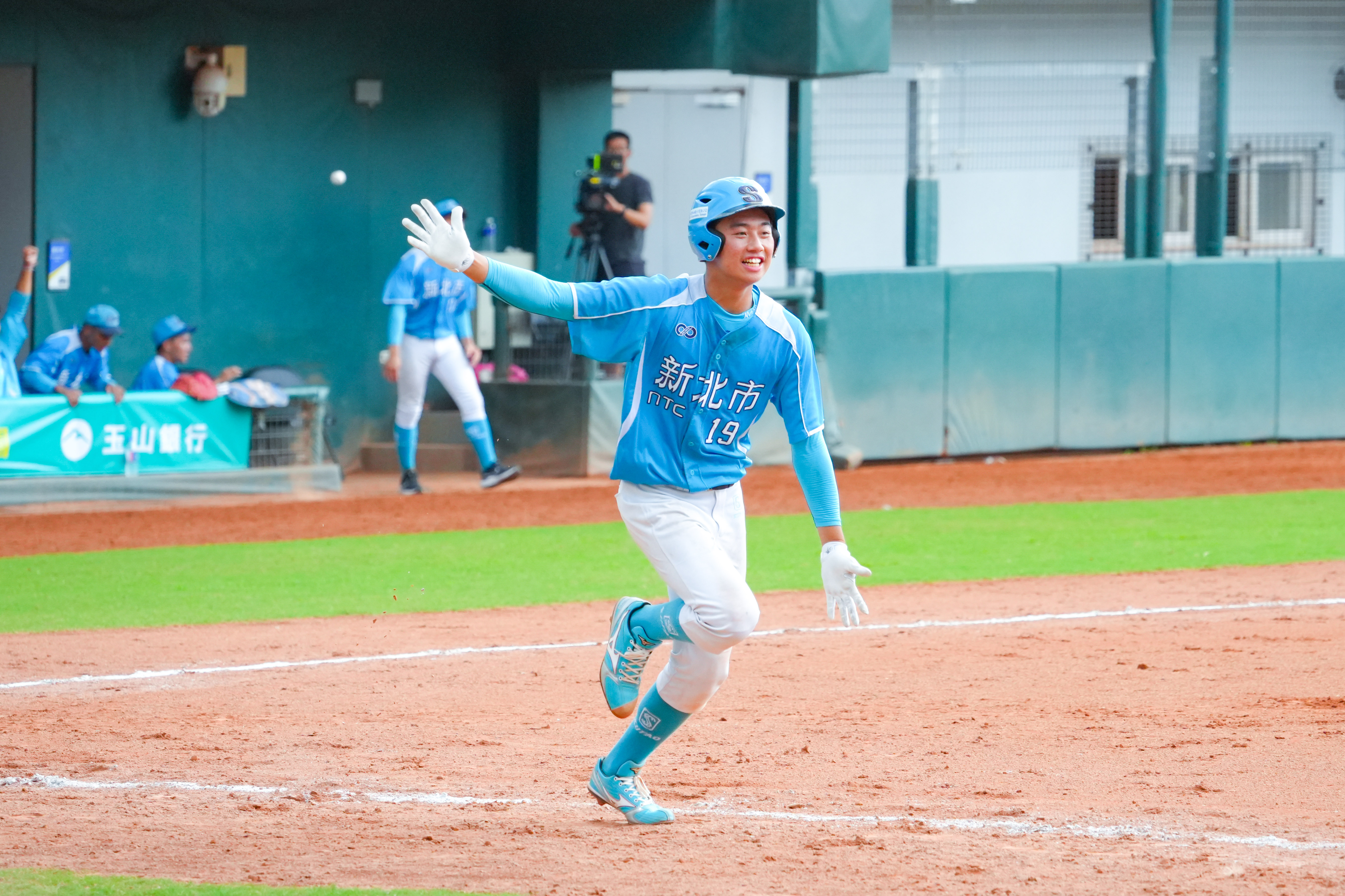 玉山盃》曾偉喆再見安助新北擊退臺北　畢業後是否選秀還要再想想