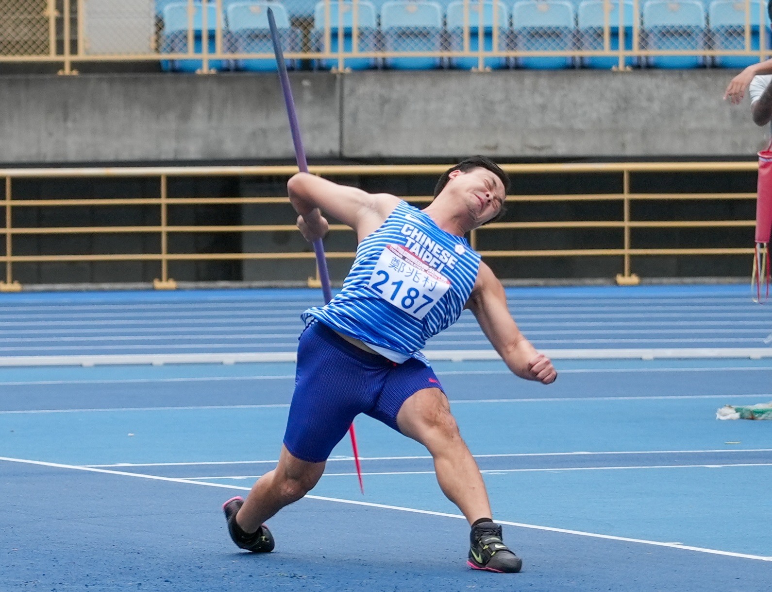 臺灣國際田徑賽》標槍摘銀鄭兆村鬆口氣　三級跳李允辰錯過近35年紀錄