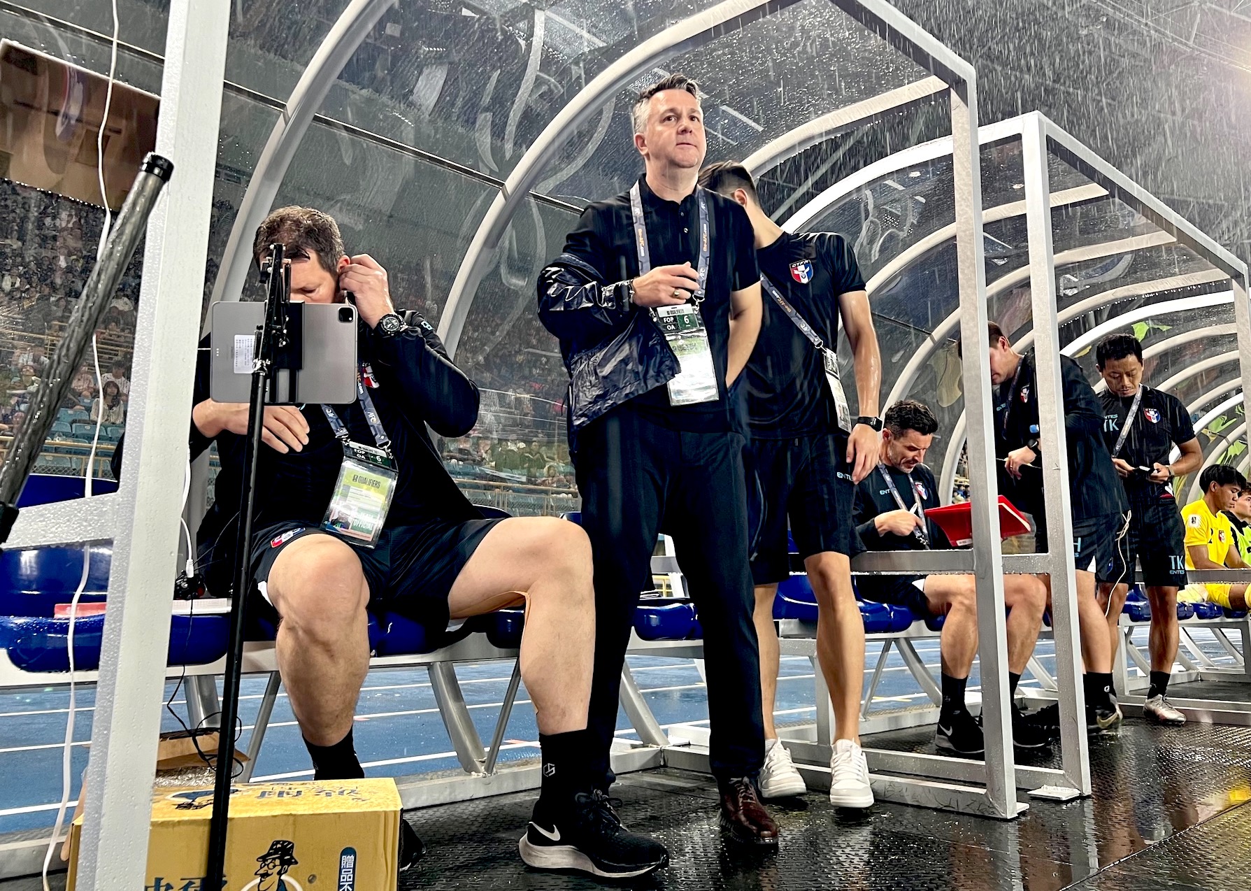 足球》中華隊總教練懷特：我們跟阿曼還是有差距的