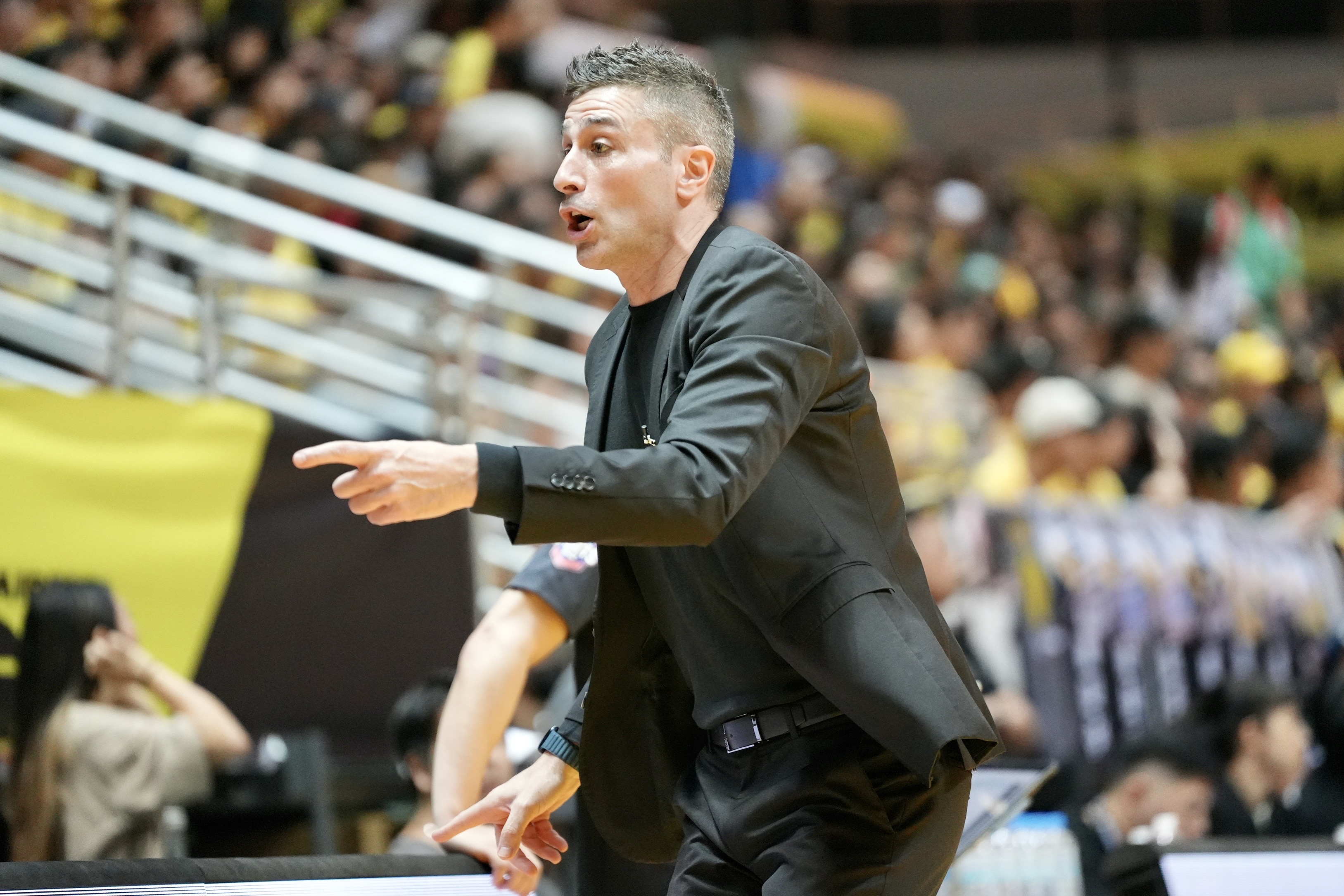 PLG總冠軍賽》上場贏球卻換先發　卡總：想改變節奏