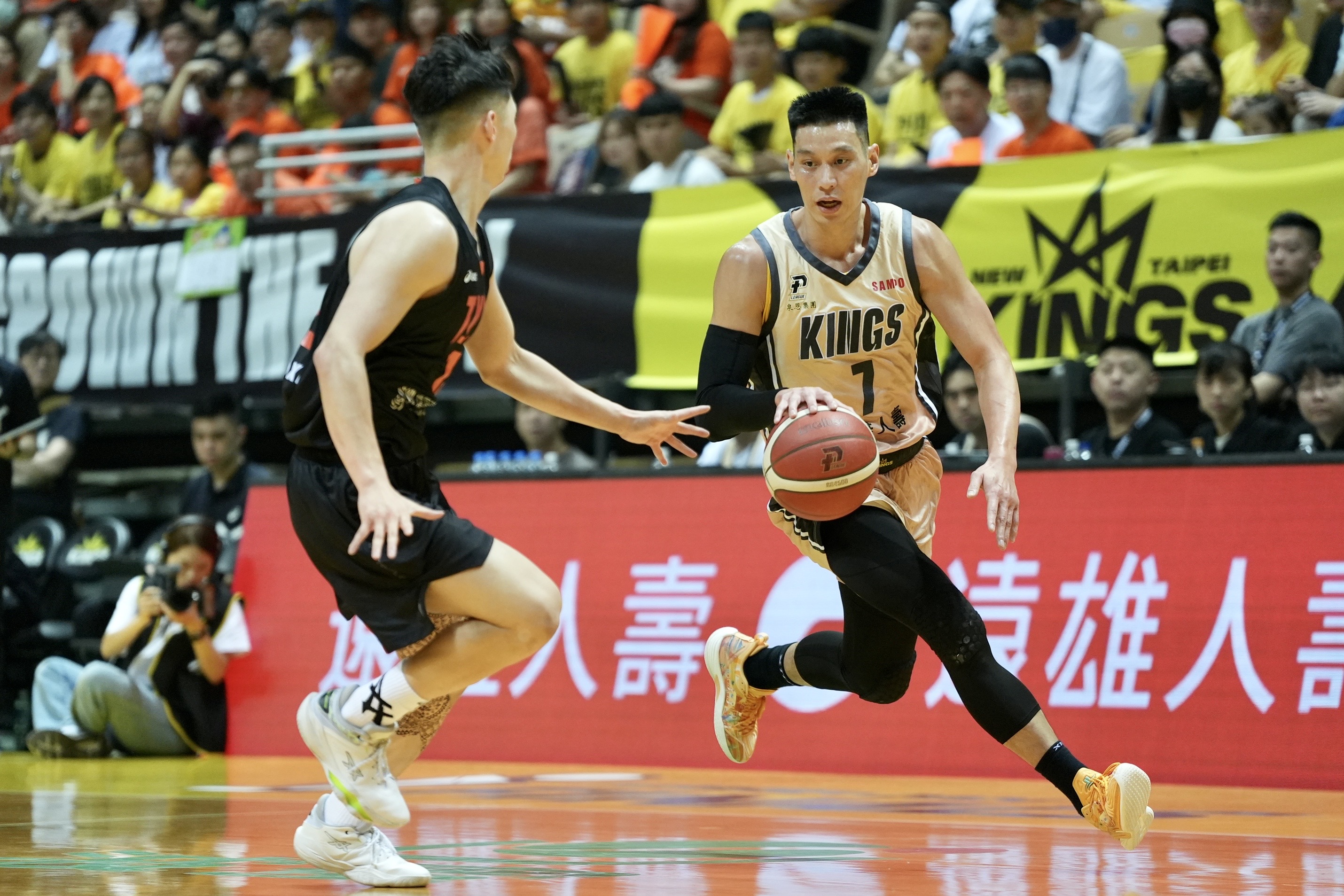 PLG總冠軍賽》林書豪陪弟弟加練　讚林書緯是贏球英雄