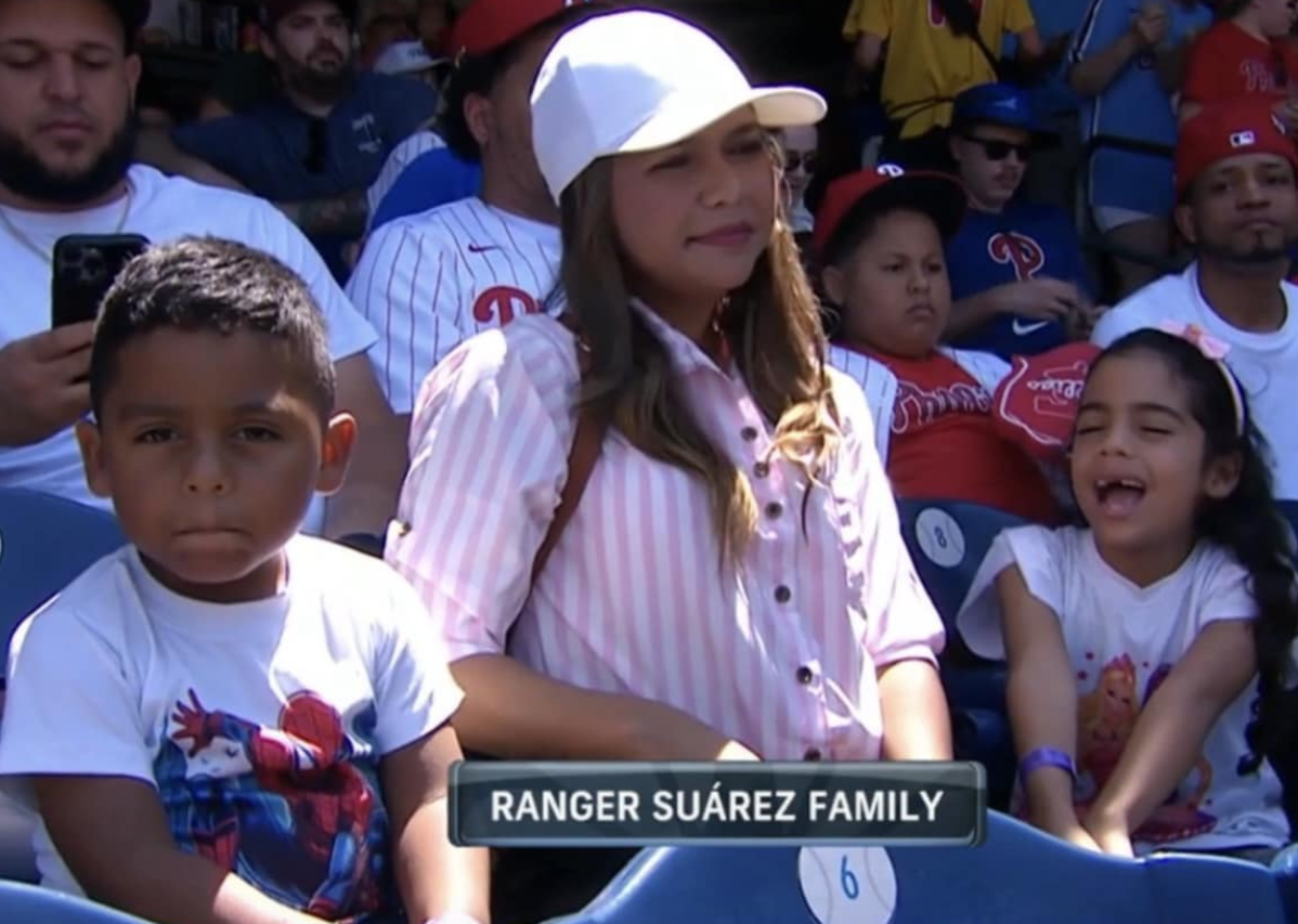 MLB》簽證問題解決　妻小終於目睹費城人Ranger Suárez投球英姿