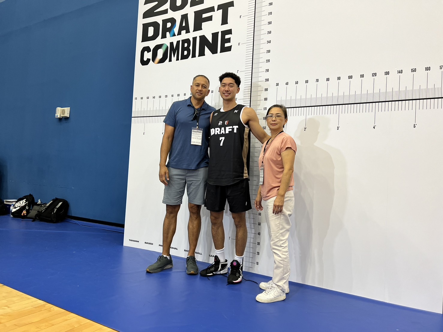 聯合體測》雷克斯心繫台灣　兒子投入選秀最愛牛肉麵