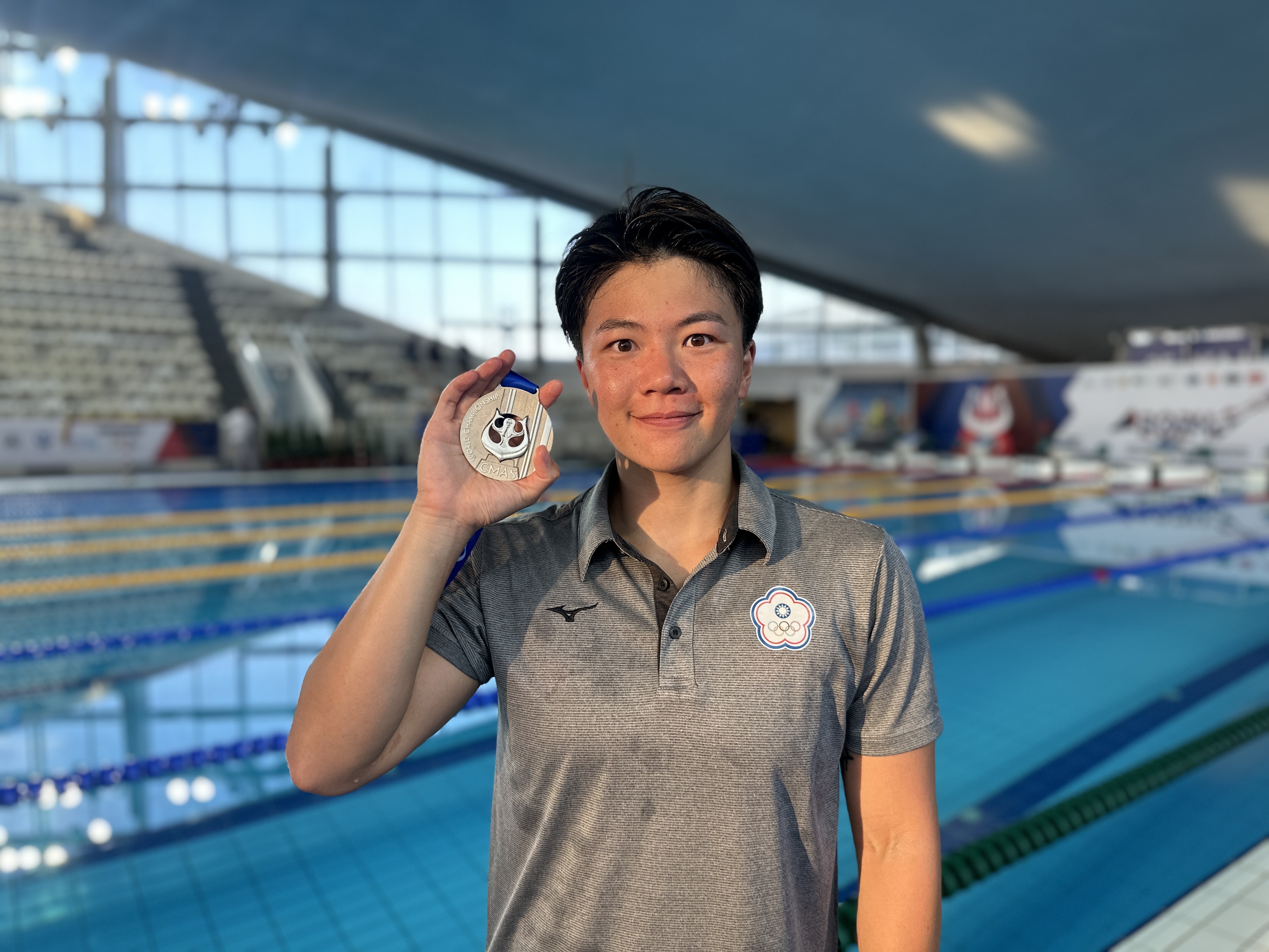 游泳》何品莉世界蹼泳錦標賽「抗熱成功」　收下100公尺雙蹼銀牌