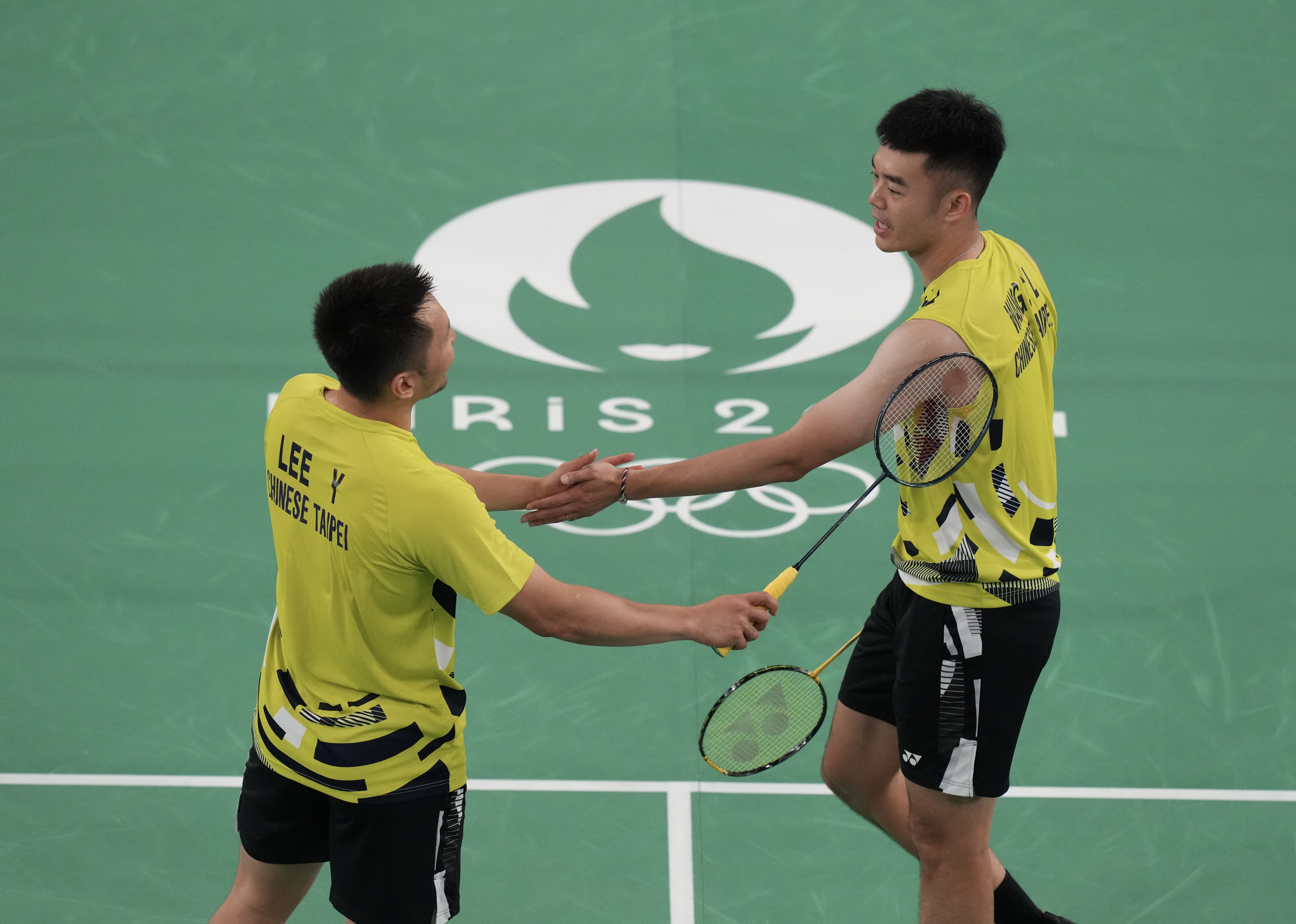 奧運》個性互補相愛相殺　麟洋配對球球迷計算打屁股次數傻眼