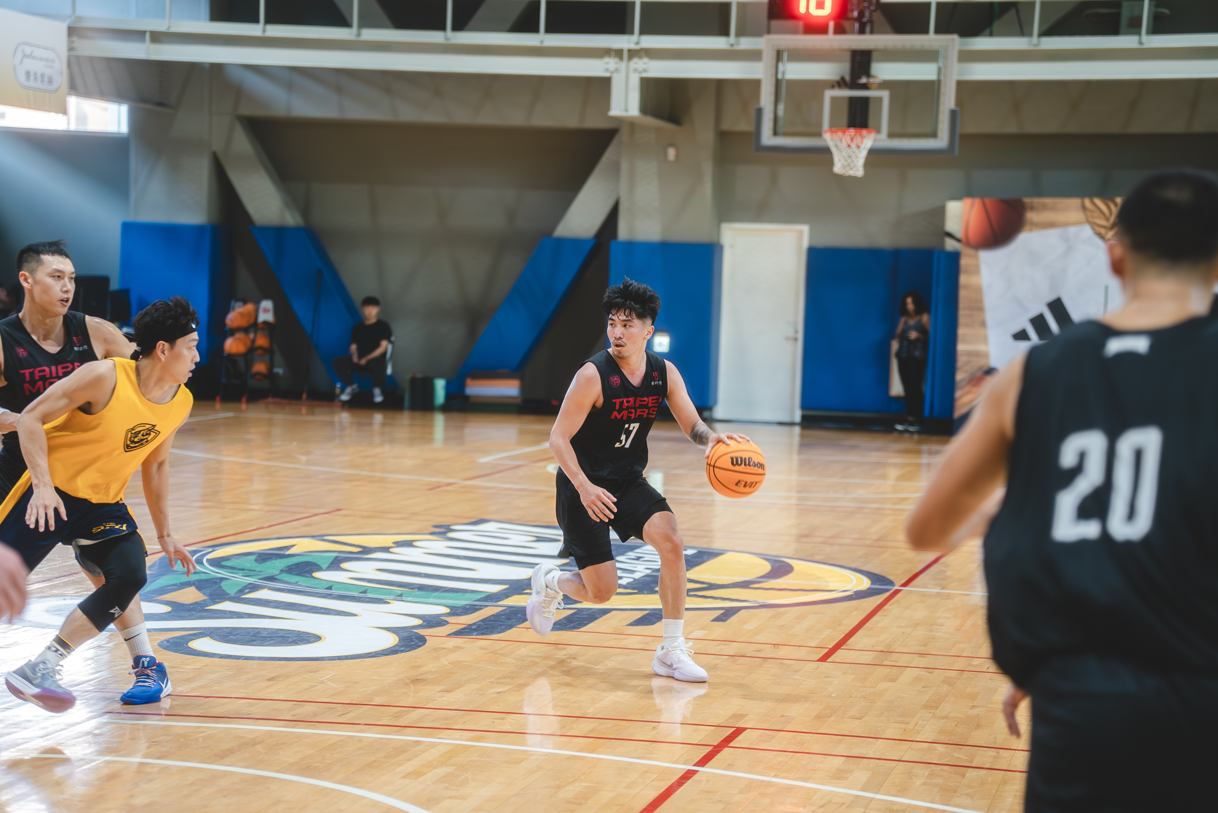 夏季聯賽》「Michael哥」曹薰襄合約年　被激將法激到拿20分