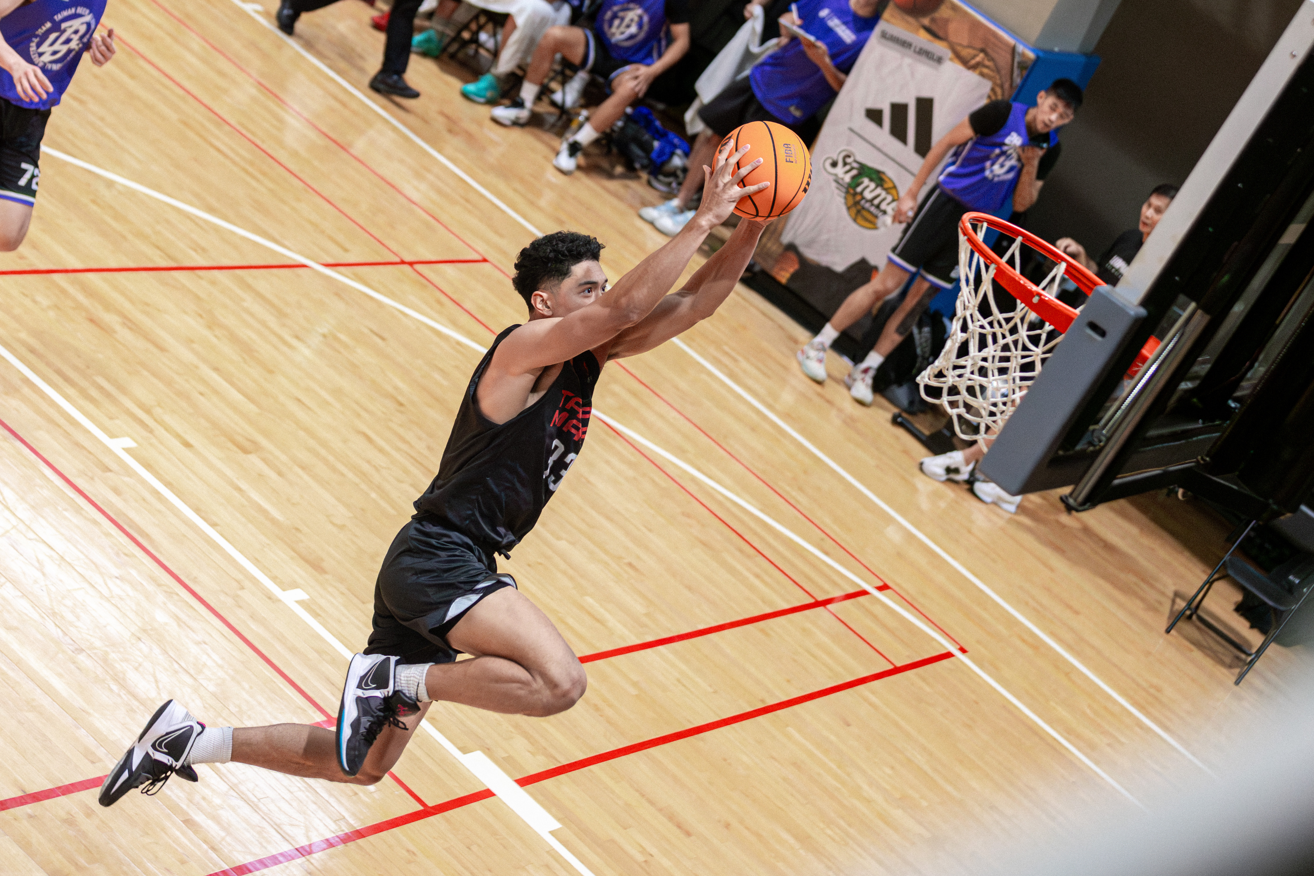 夏季聯賽》快攻暴扣加高難度3分打　雷蒙恩自評第2戰78分