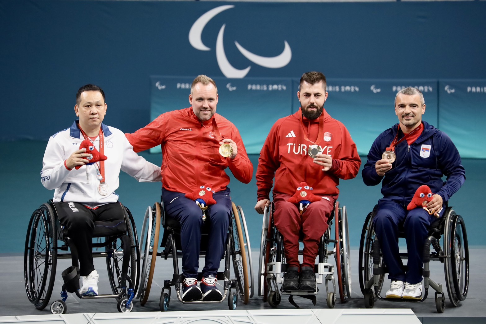 帕運》三度角逐程銘志桌球摘銀創生涯最佳績　總統拍賀電