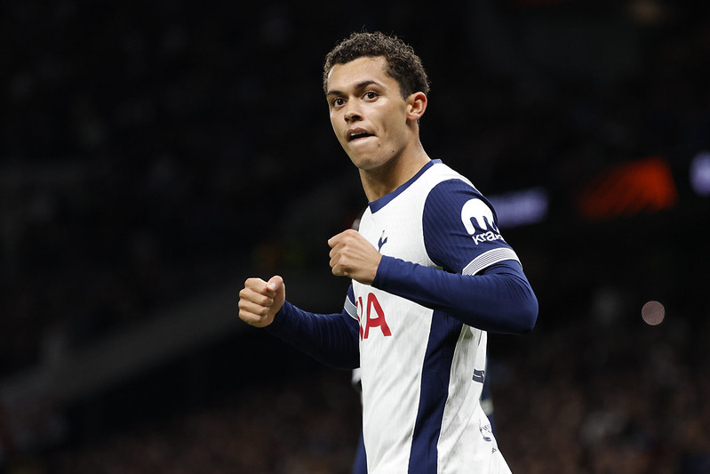 歐聯》10人熱刺仍完勝　AS羅馬、畢爾包競技言和