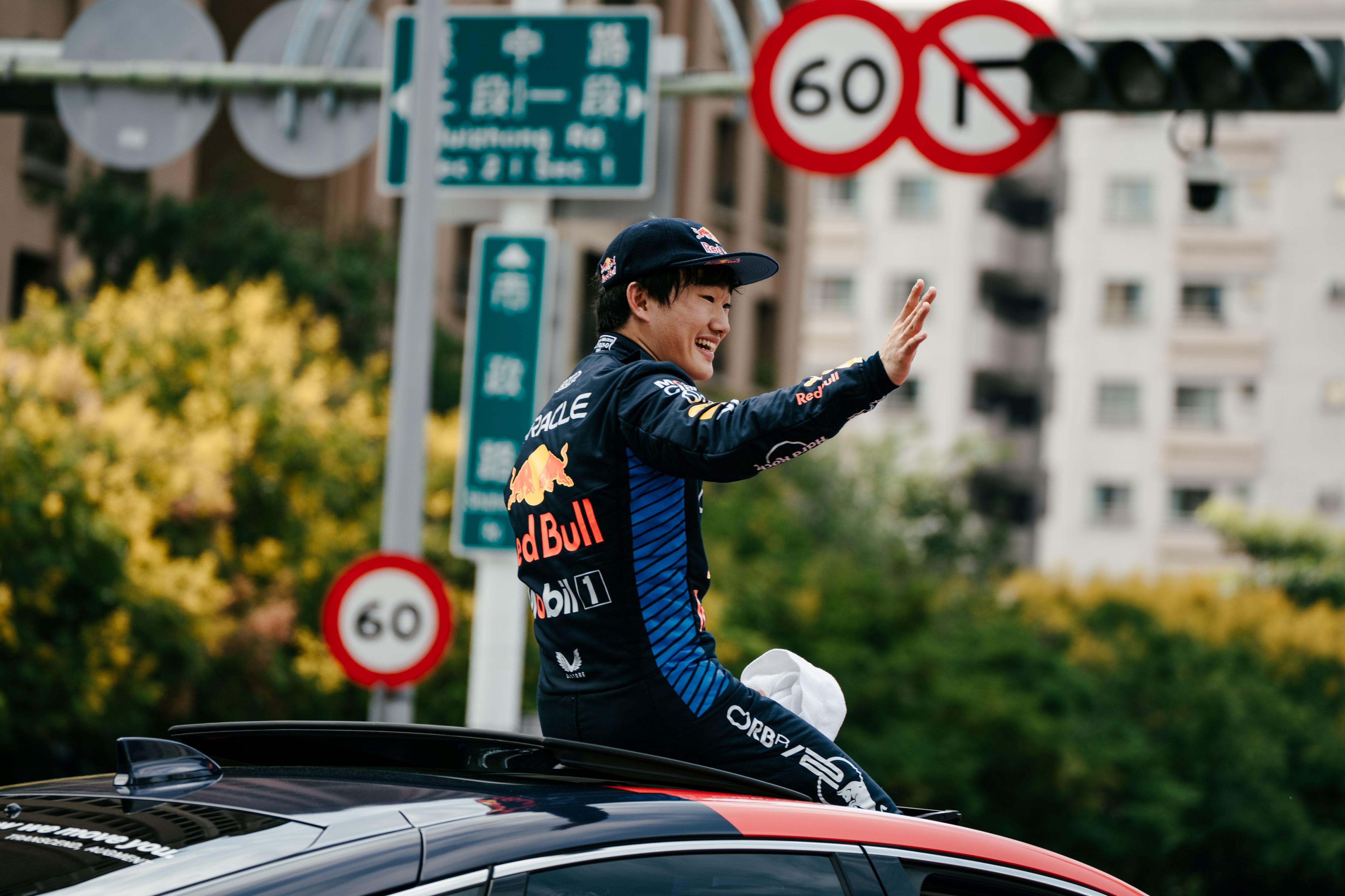 F1》角田裕毅秀台語超親切　破6萬觀眾見證震撼全場