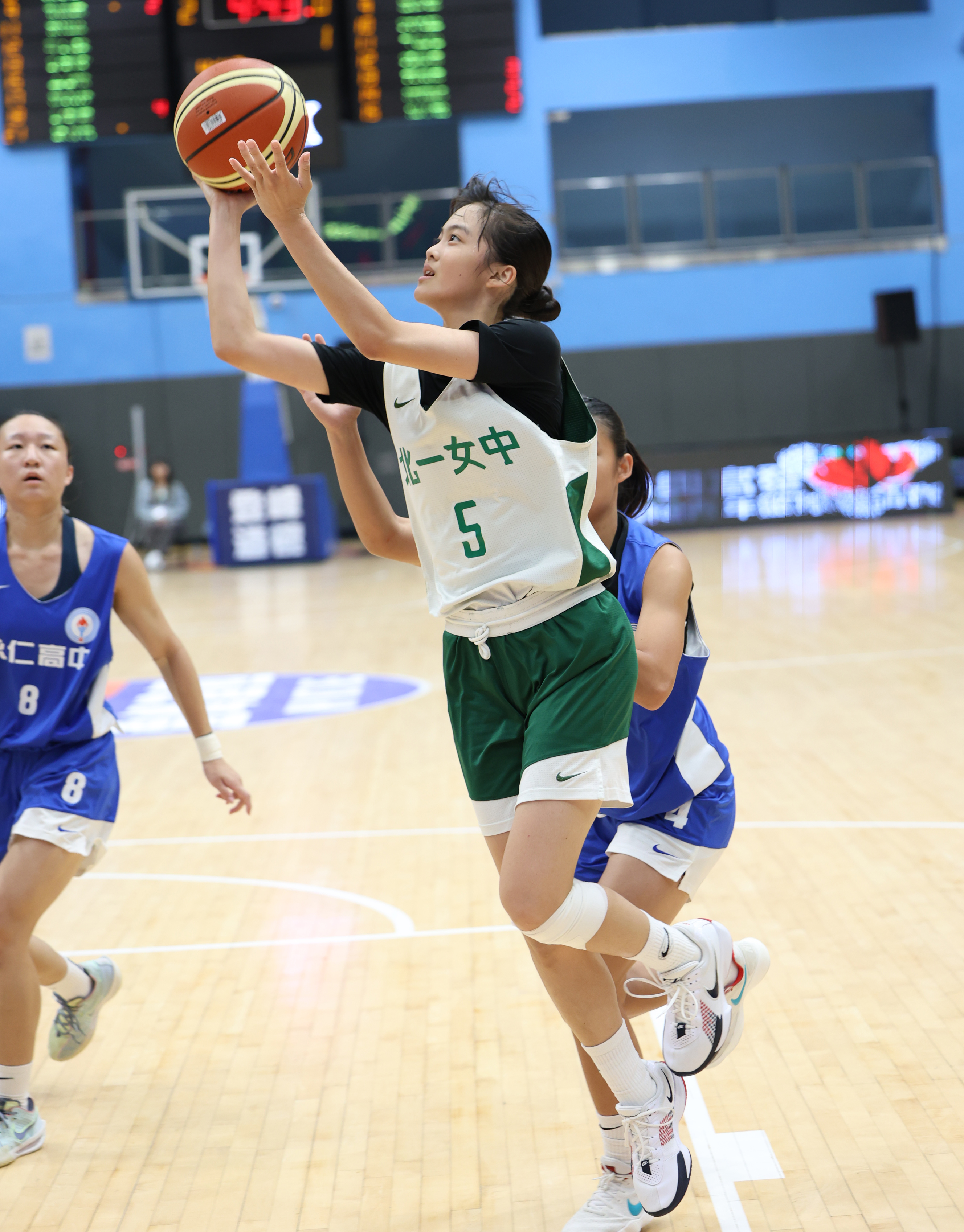 登峰造極籃球邀請賽》北一女5戰全勝封后　暑假收下4連冠