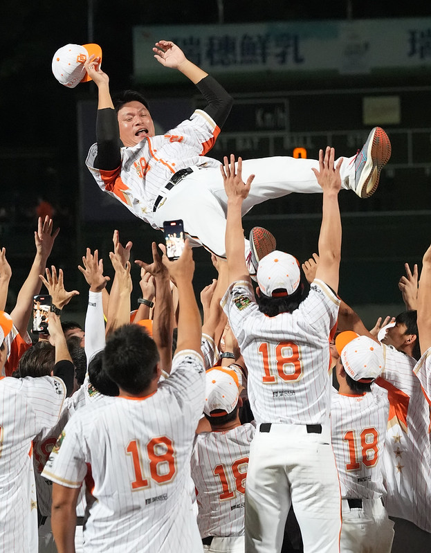 中職》17年後被後勁破紀錄　潘威倫：很短時間刷新這項紀錄，顯現台灣棒球實力愈來愈好