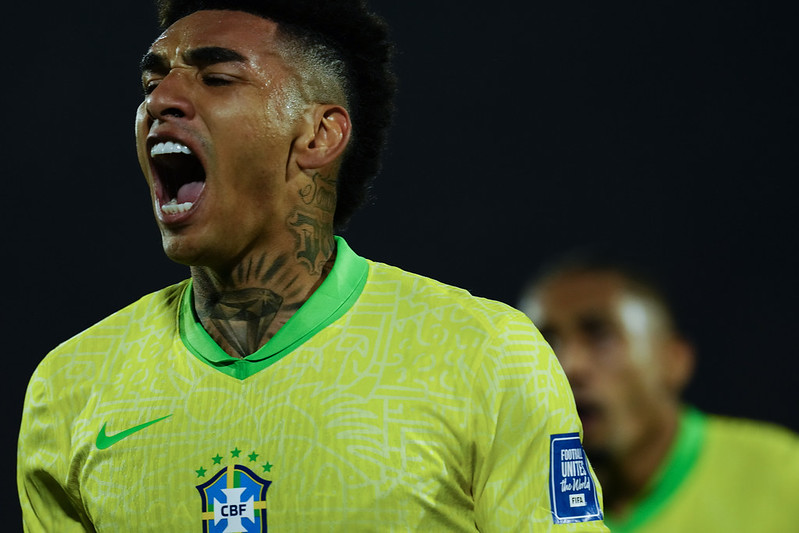 世界盃》巴西靠純本土2新星逆轉勝　南美資格賽轉危為安