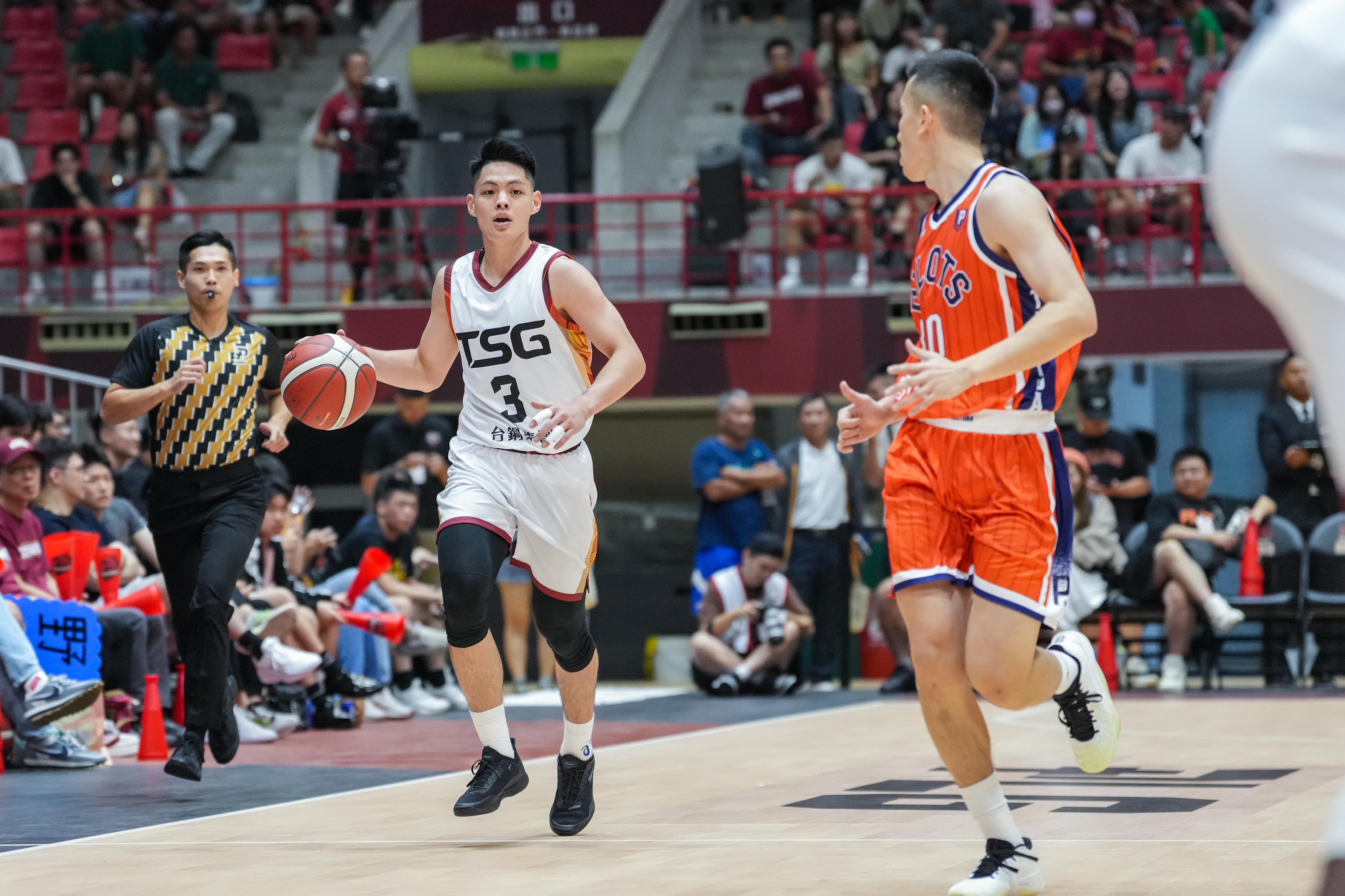 PLG》獵鷹成大首戰吞敗　盧峻翔熱身賽就開火