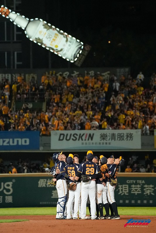 台灣大賽》中信兄弟4戰3勝聽牌回台中　平野惠一珍惜每個瞬間