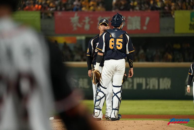 台灣大賽》季後賽20場登板隊史首見　鄭凱文想回報信任