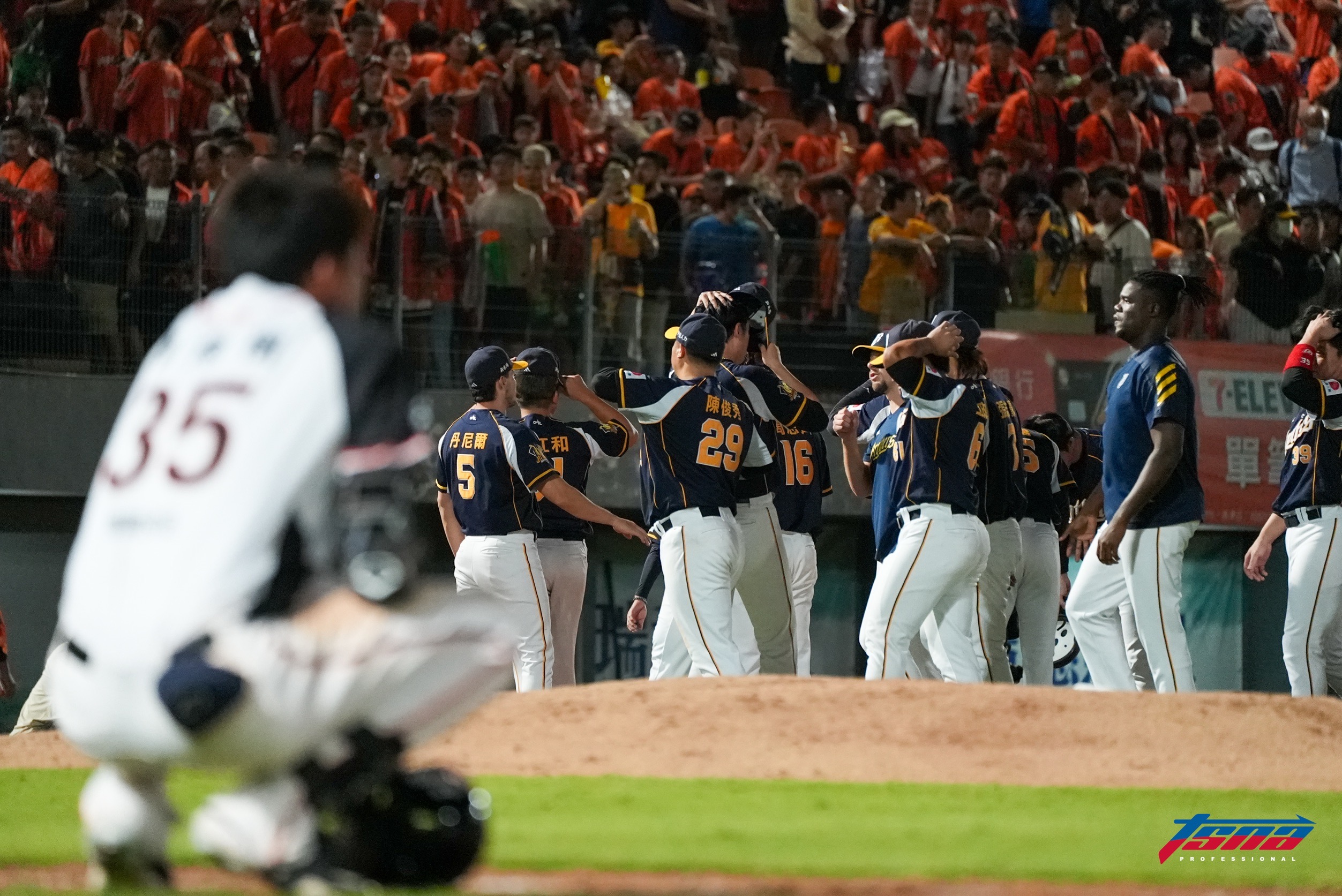 台灣大賽》中信兄弟3勝1敗登基在即　莫忘前2次被絕地大逆轉 - TSNA體育新聞團隊