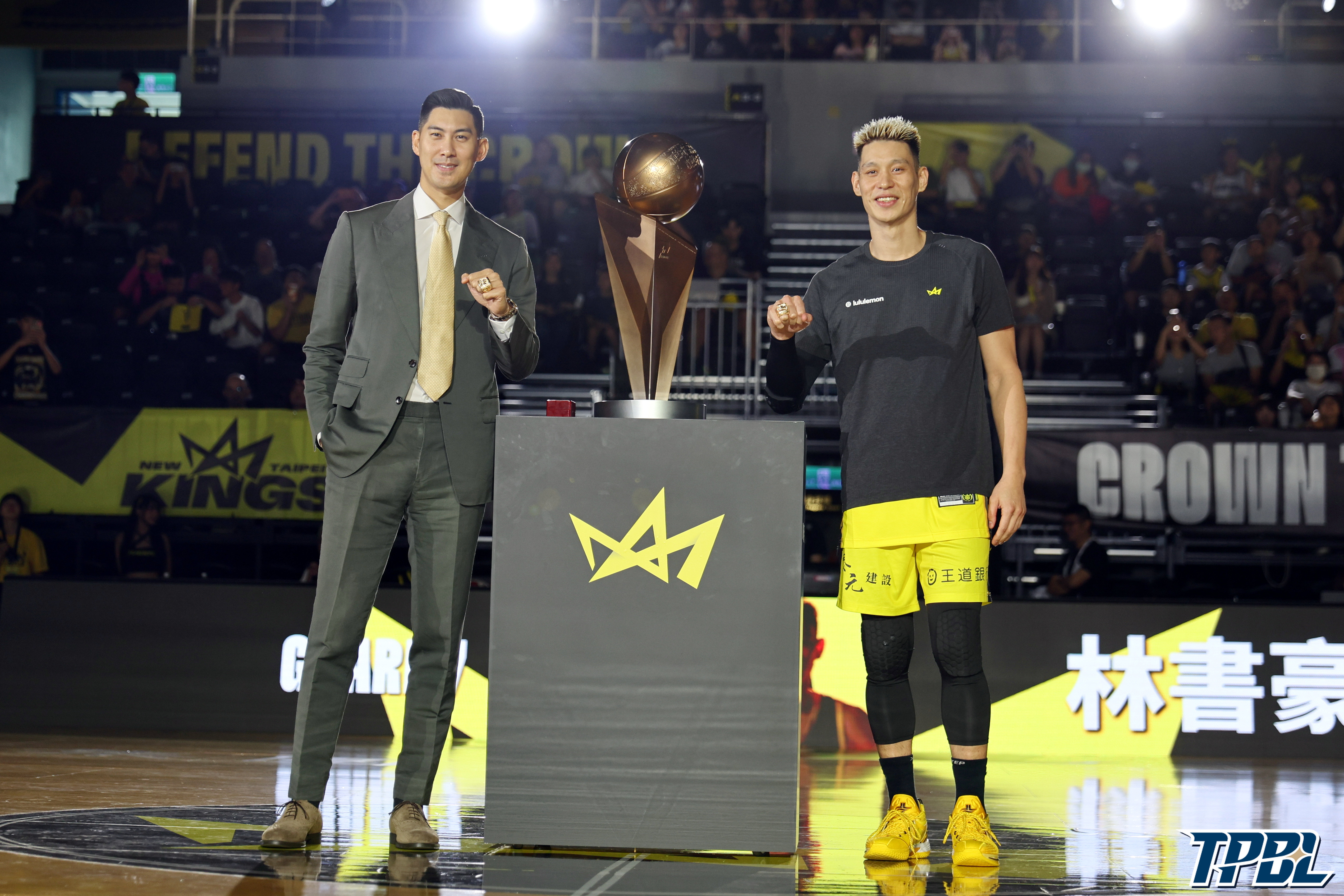 TPBL》國王頒冠軍戒　林家兄弟合拿47分收開季2連勝
