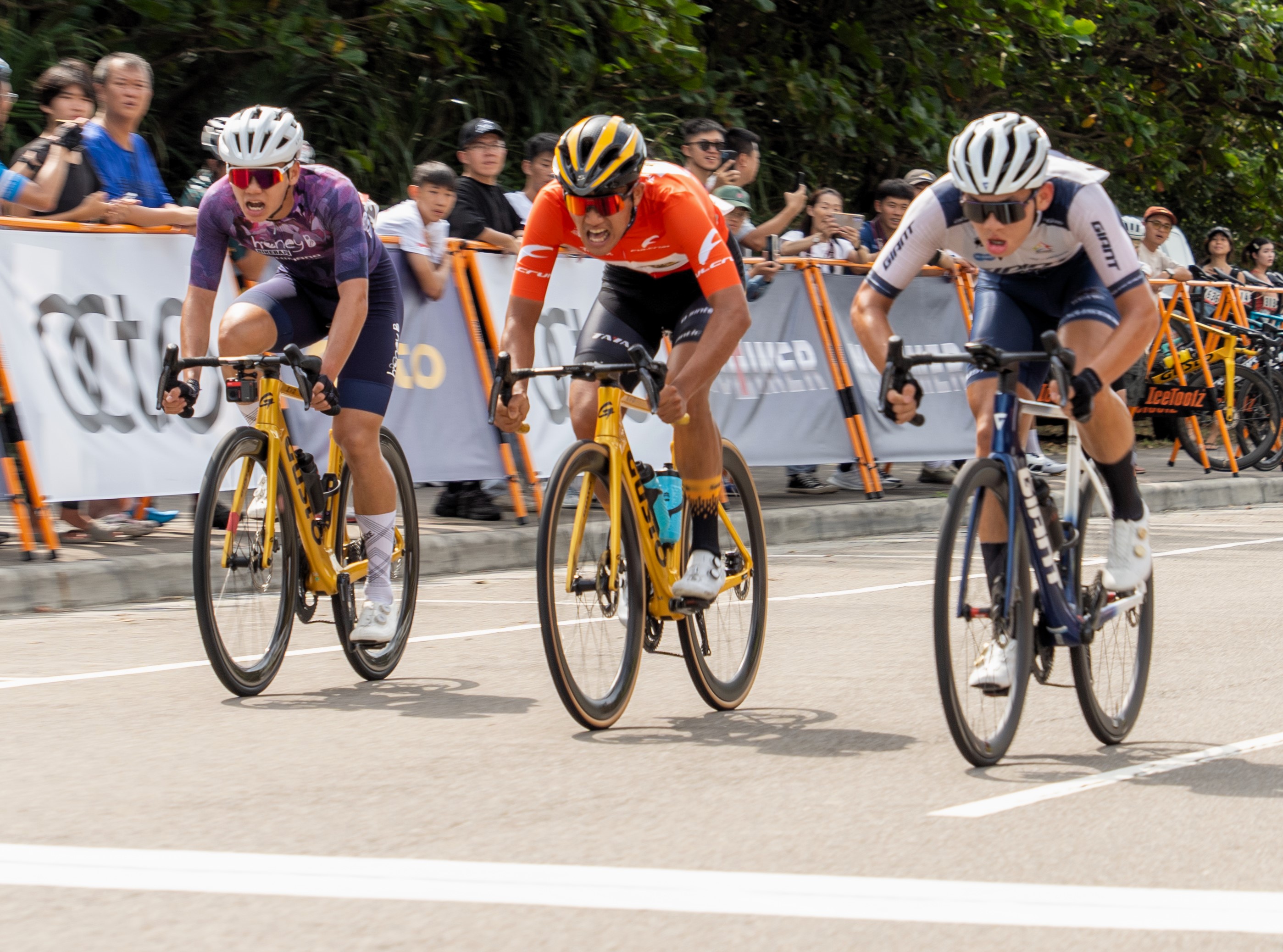 96自由車聯賽》壓軸戰！新竹南寮漁港點燃戰火　旅外車手李廷威勇奪2連霸